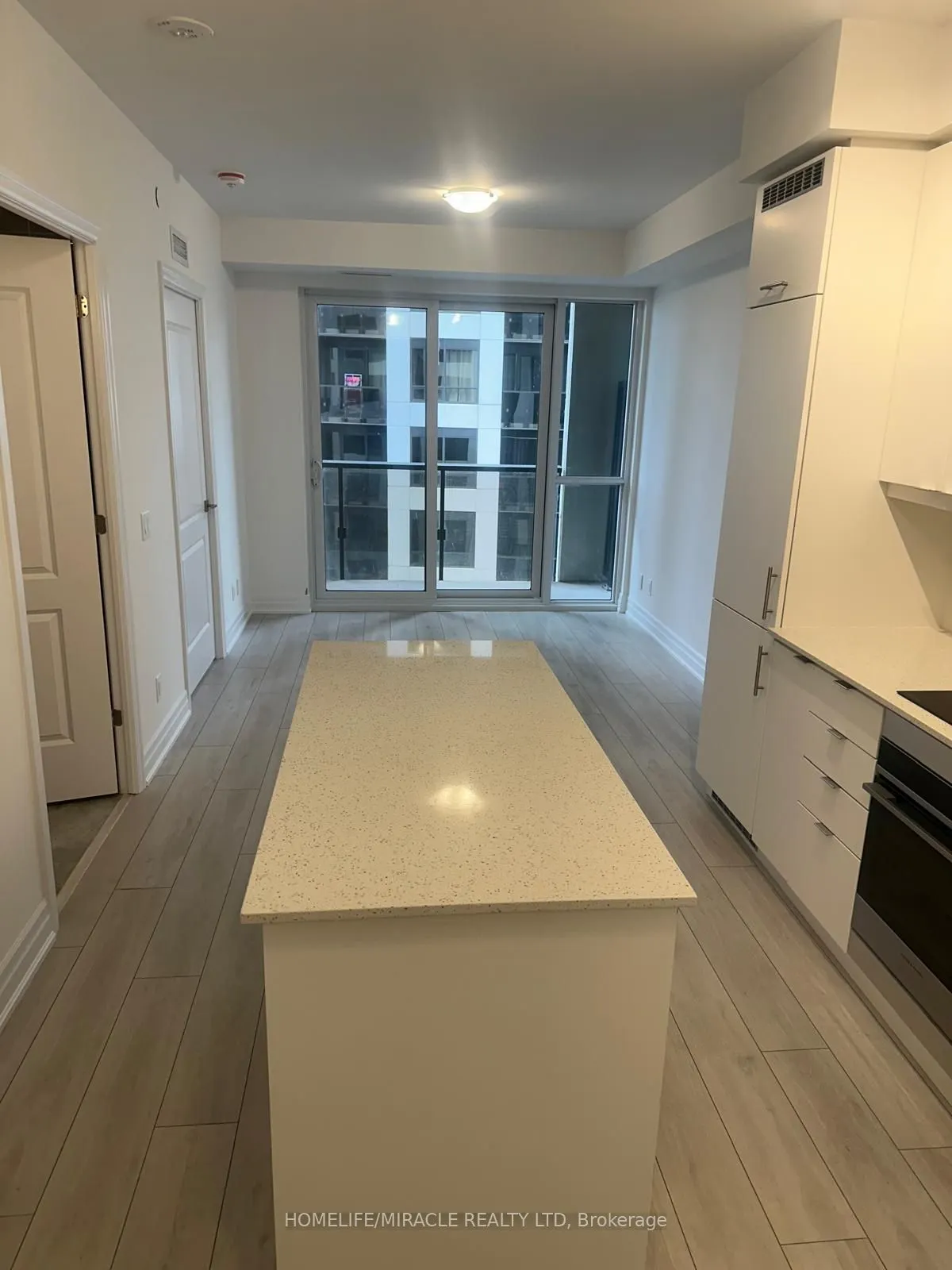 30 Elm Drive W, #909