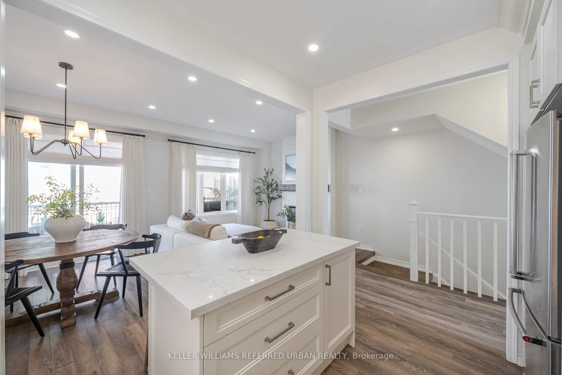 1222 Rose Way, #28