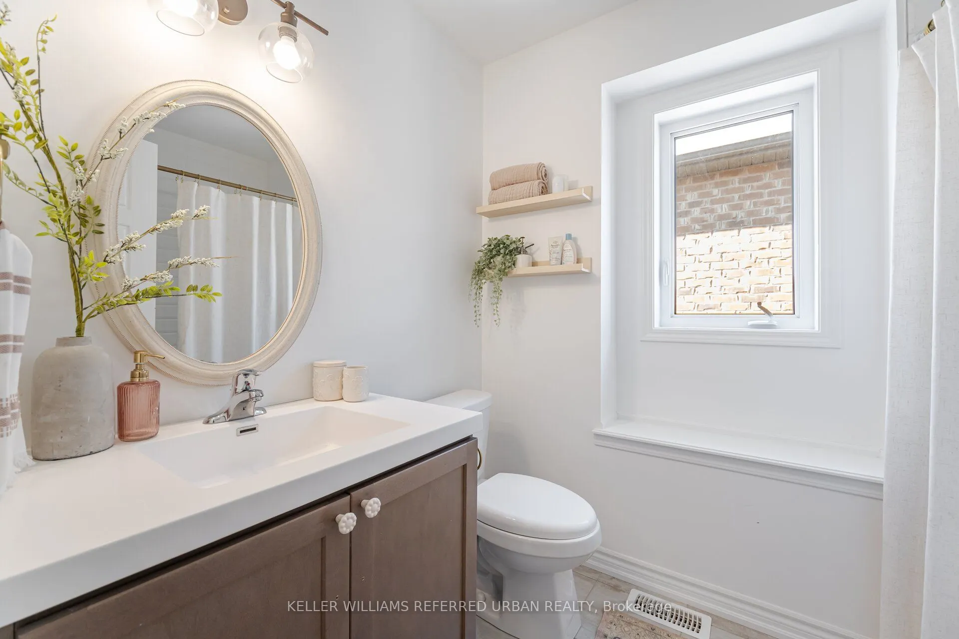 1222 Rose Way, #28