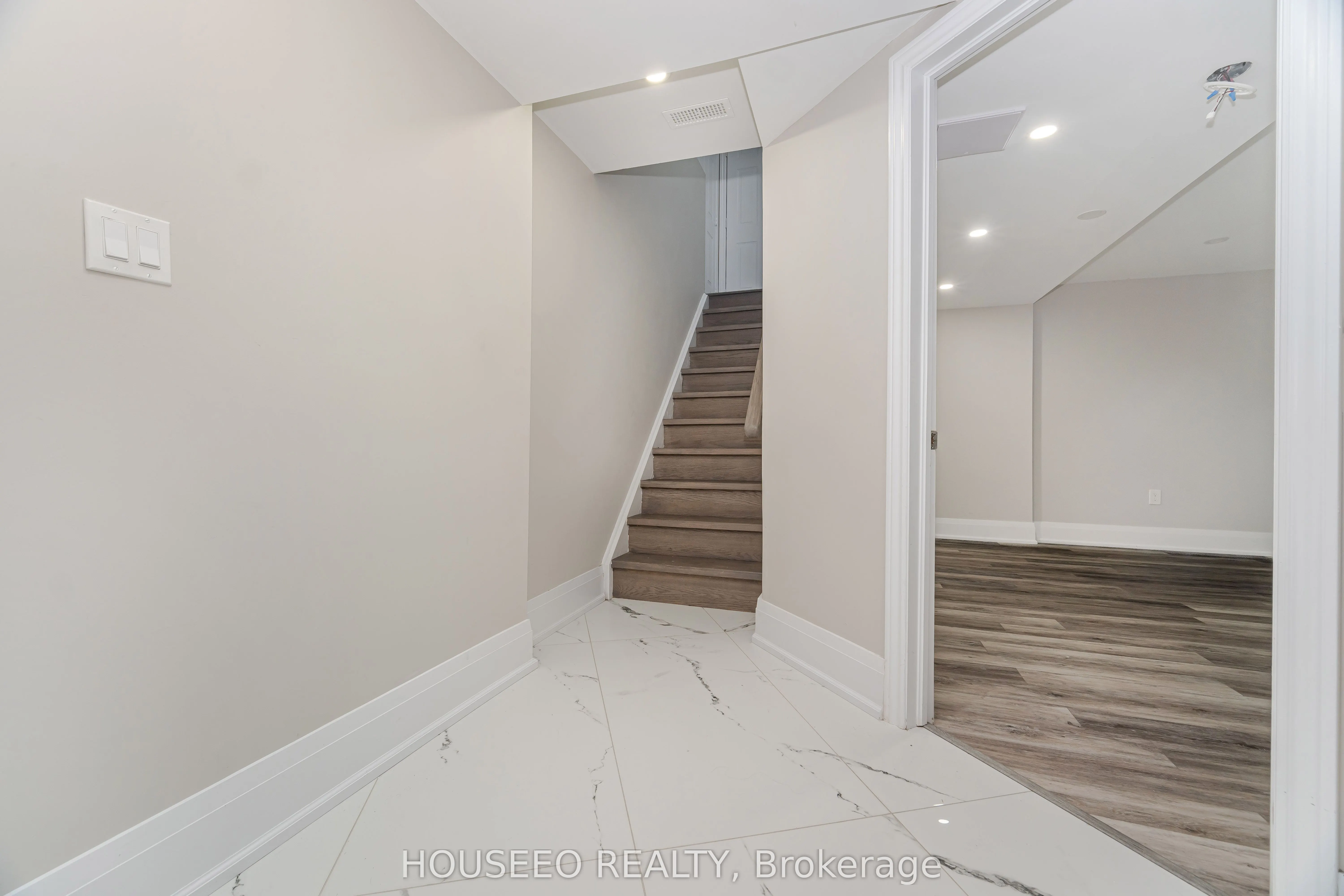 2 Richgrove Drive