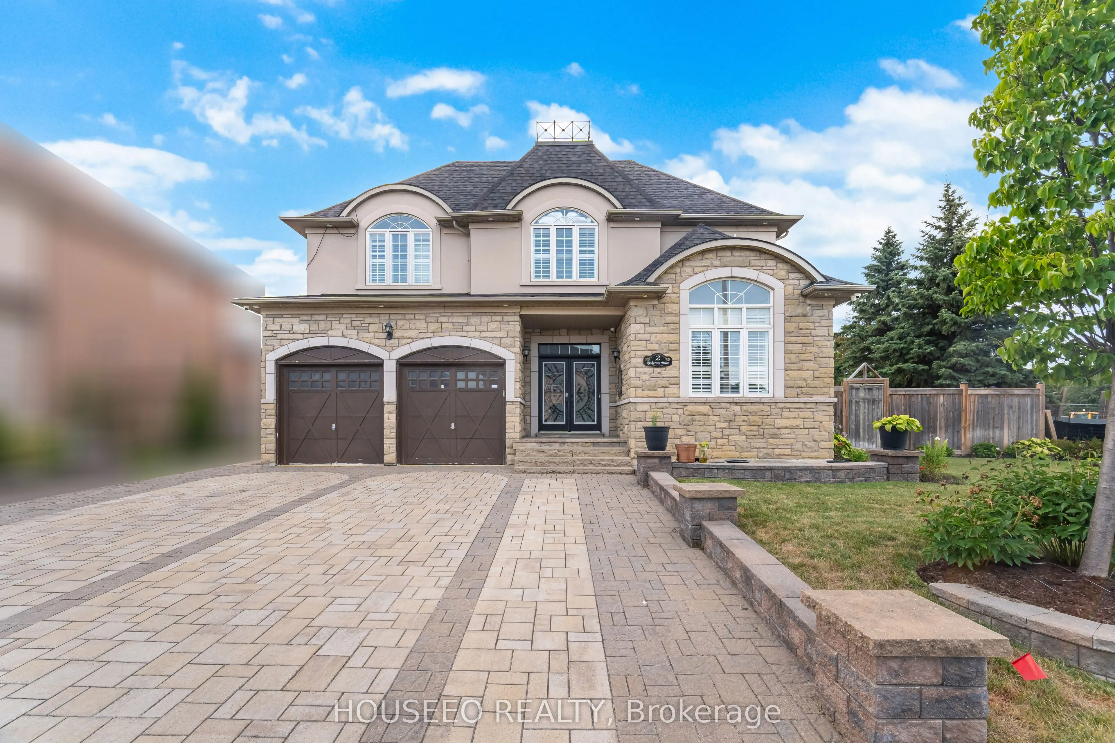 2 Richgrove Drive