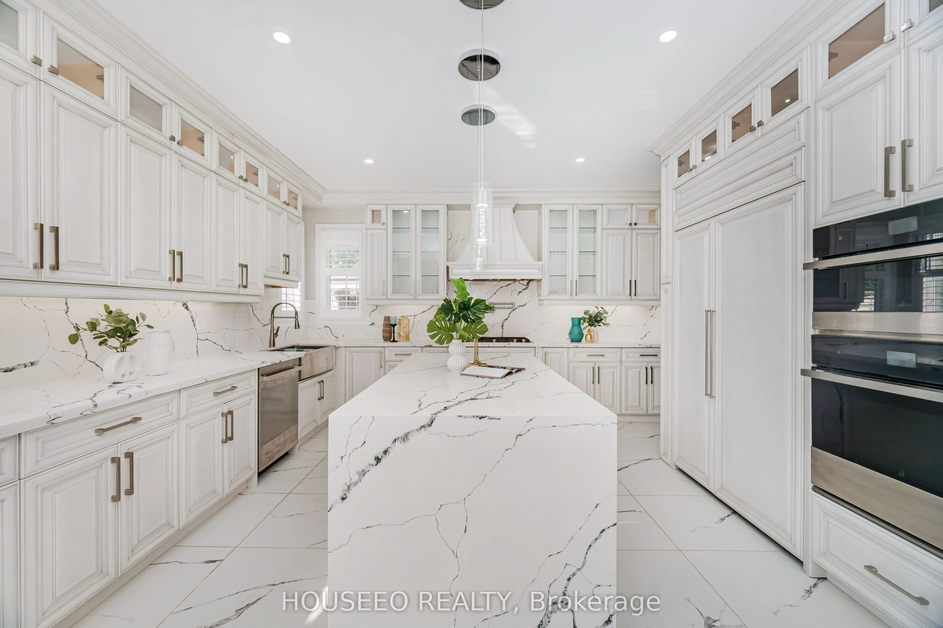 2 Richgrove Drive