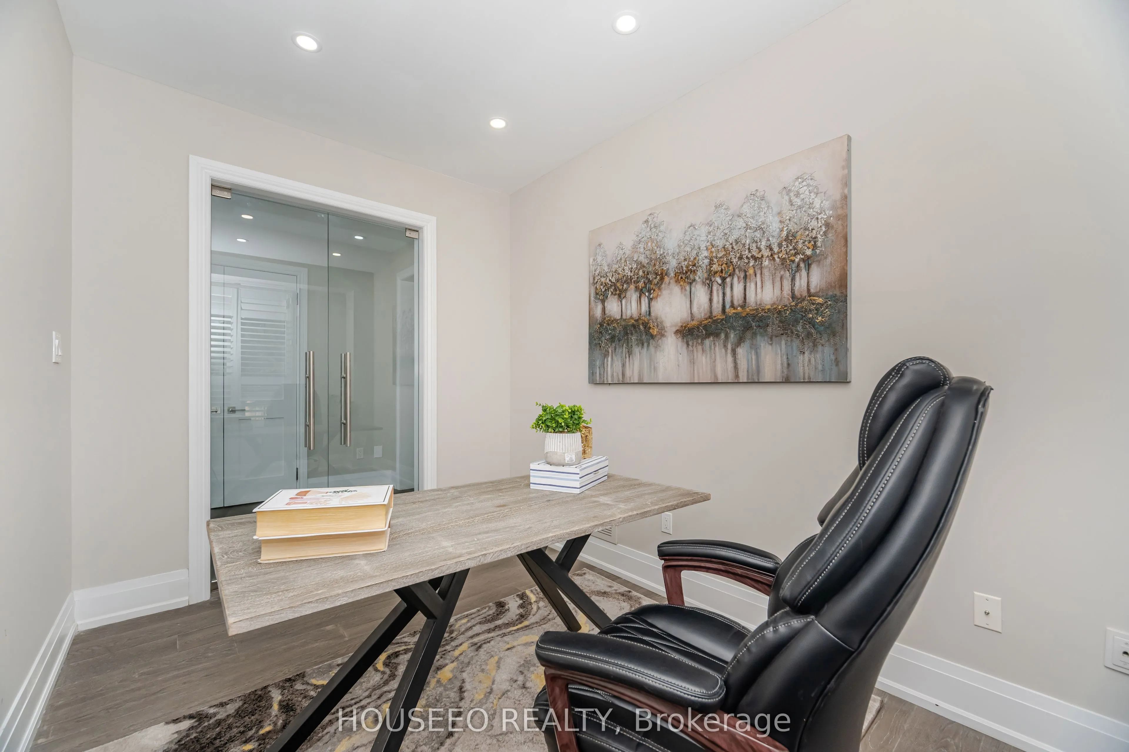 2 Richgrove Drive