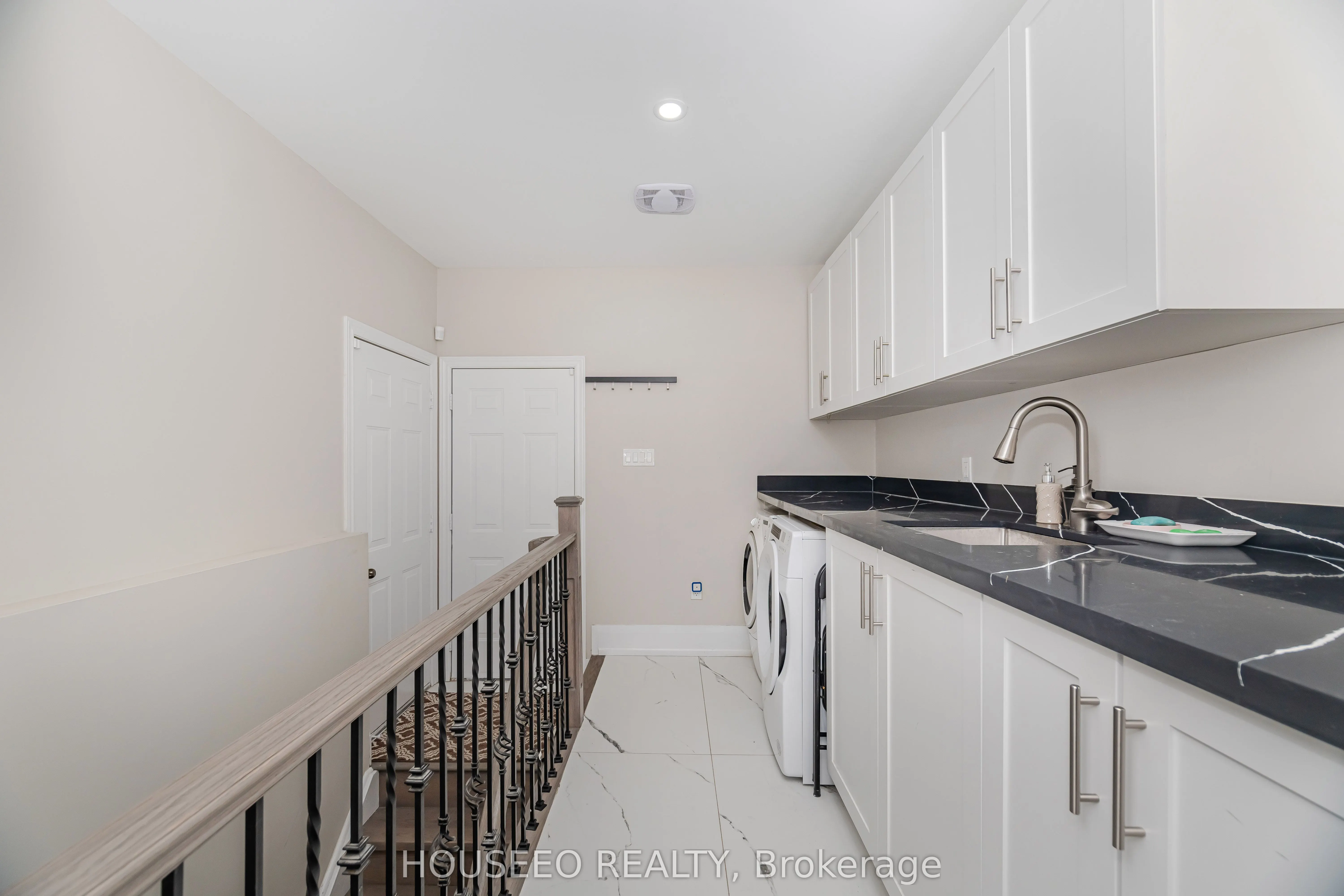 2 Richgrove Drive