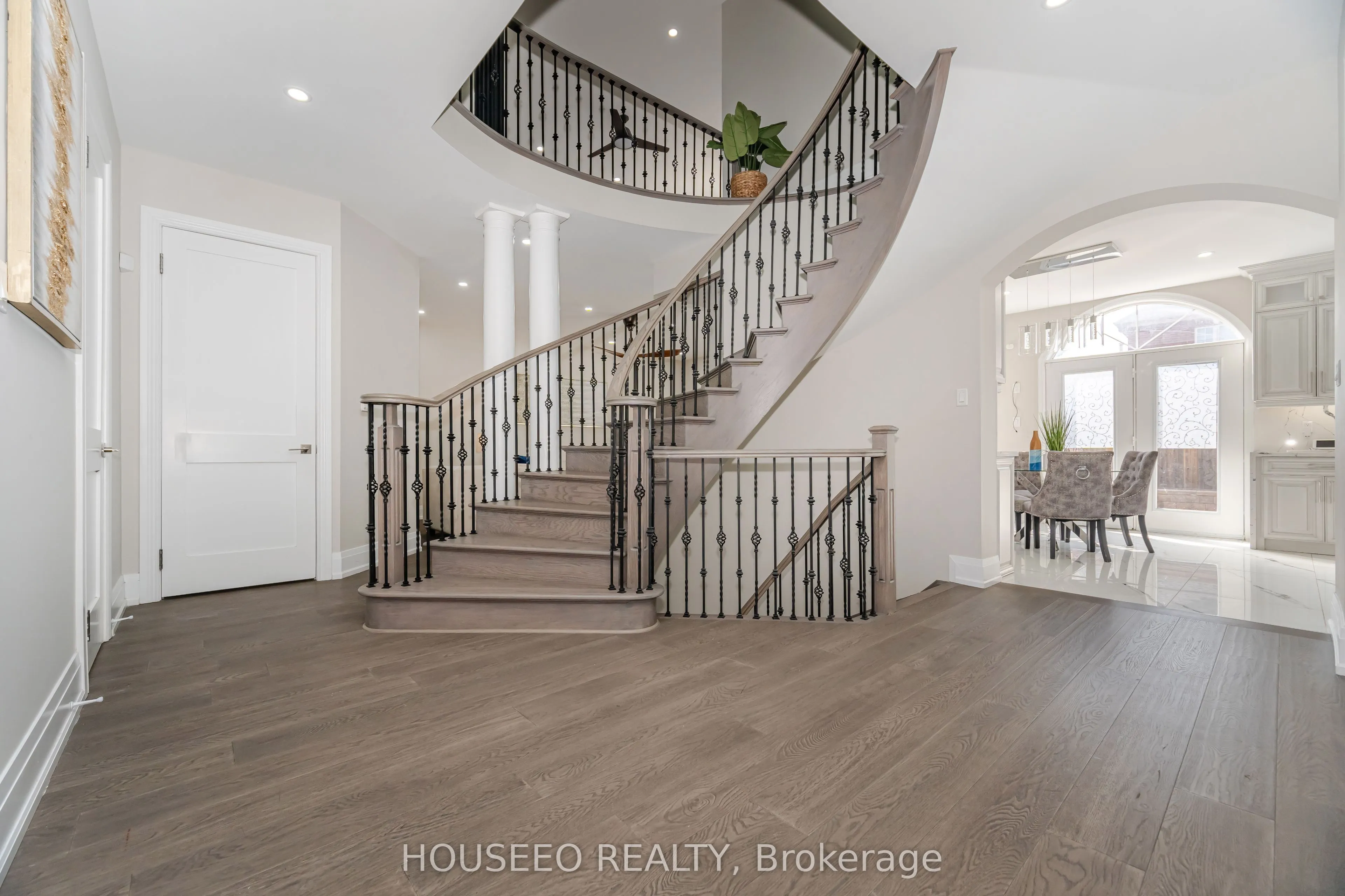 2 Richgrove Drive