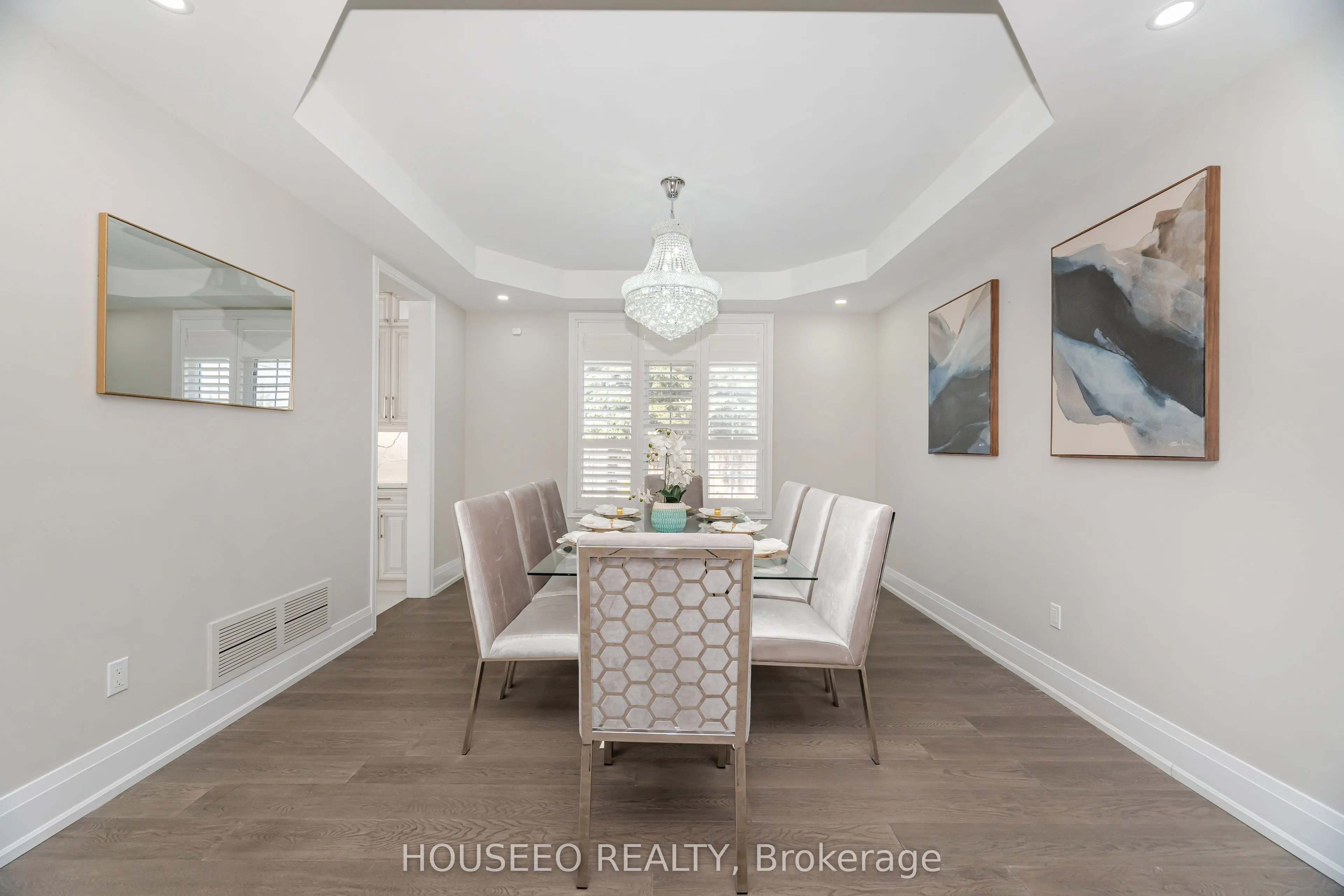 2 Richgrove Drive