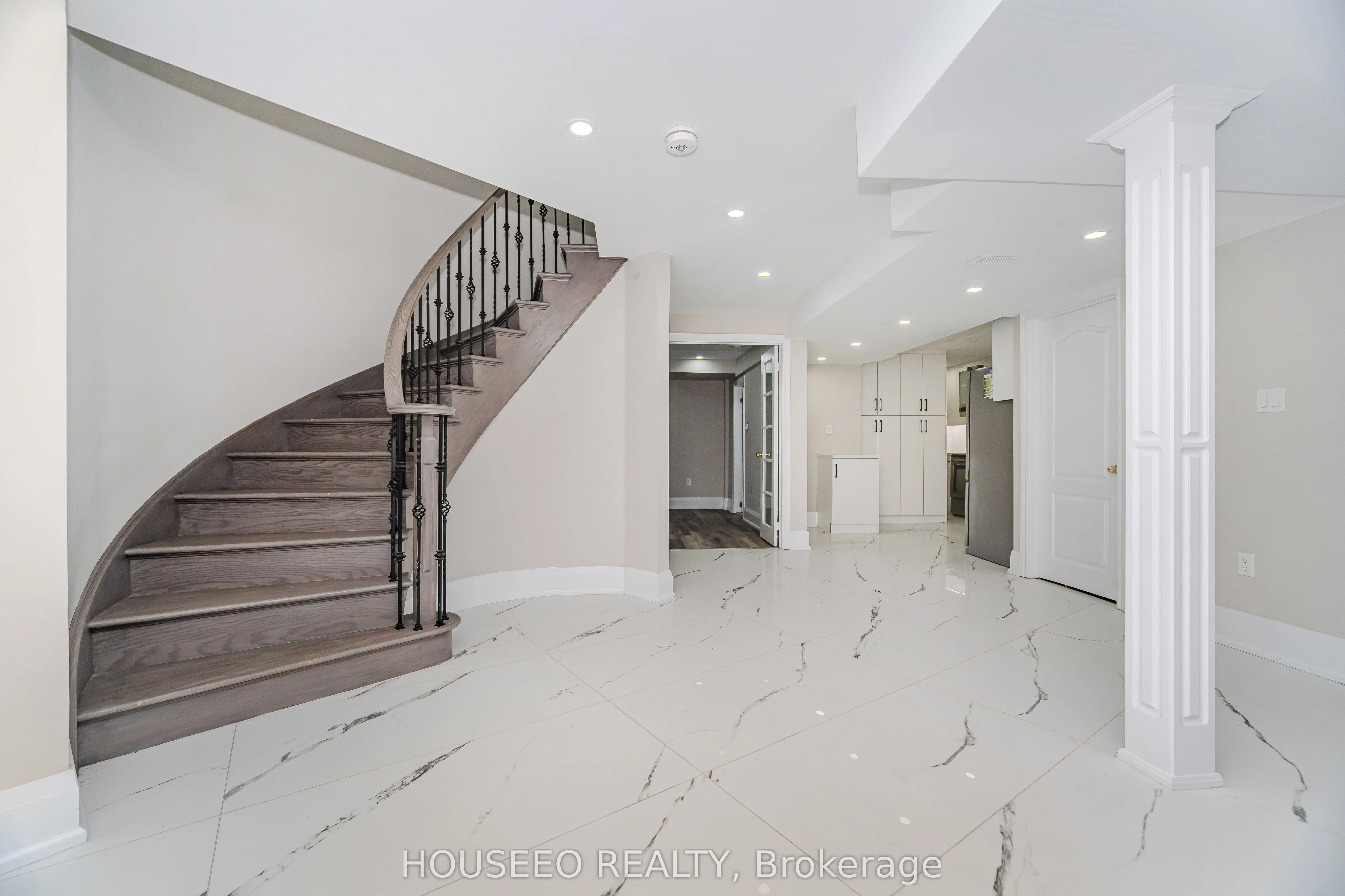 2 Richgrove Drive