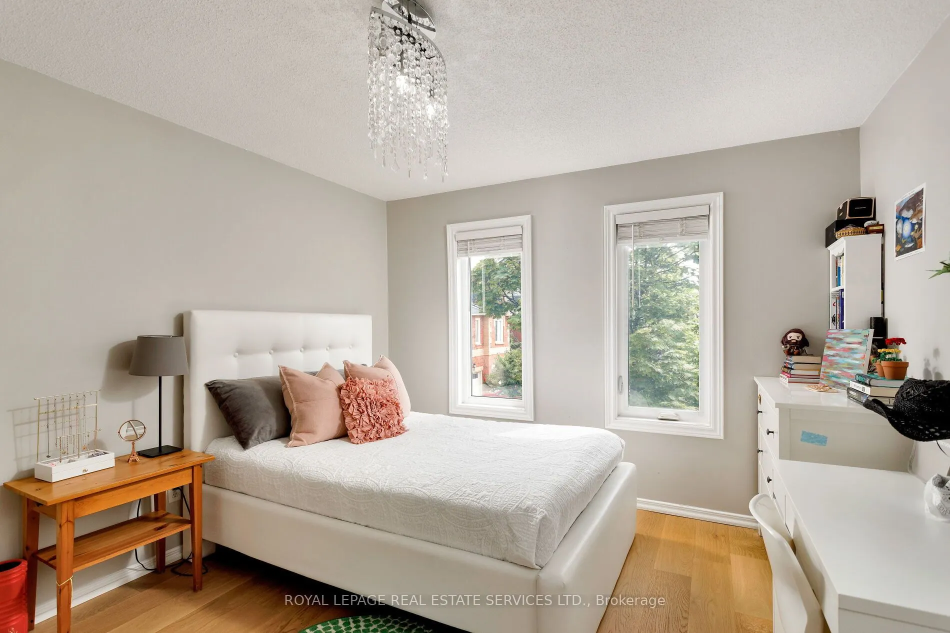 2006 Glenada Crescent #7