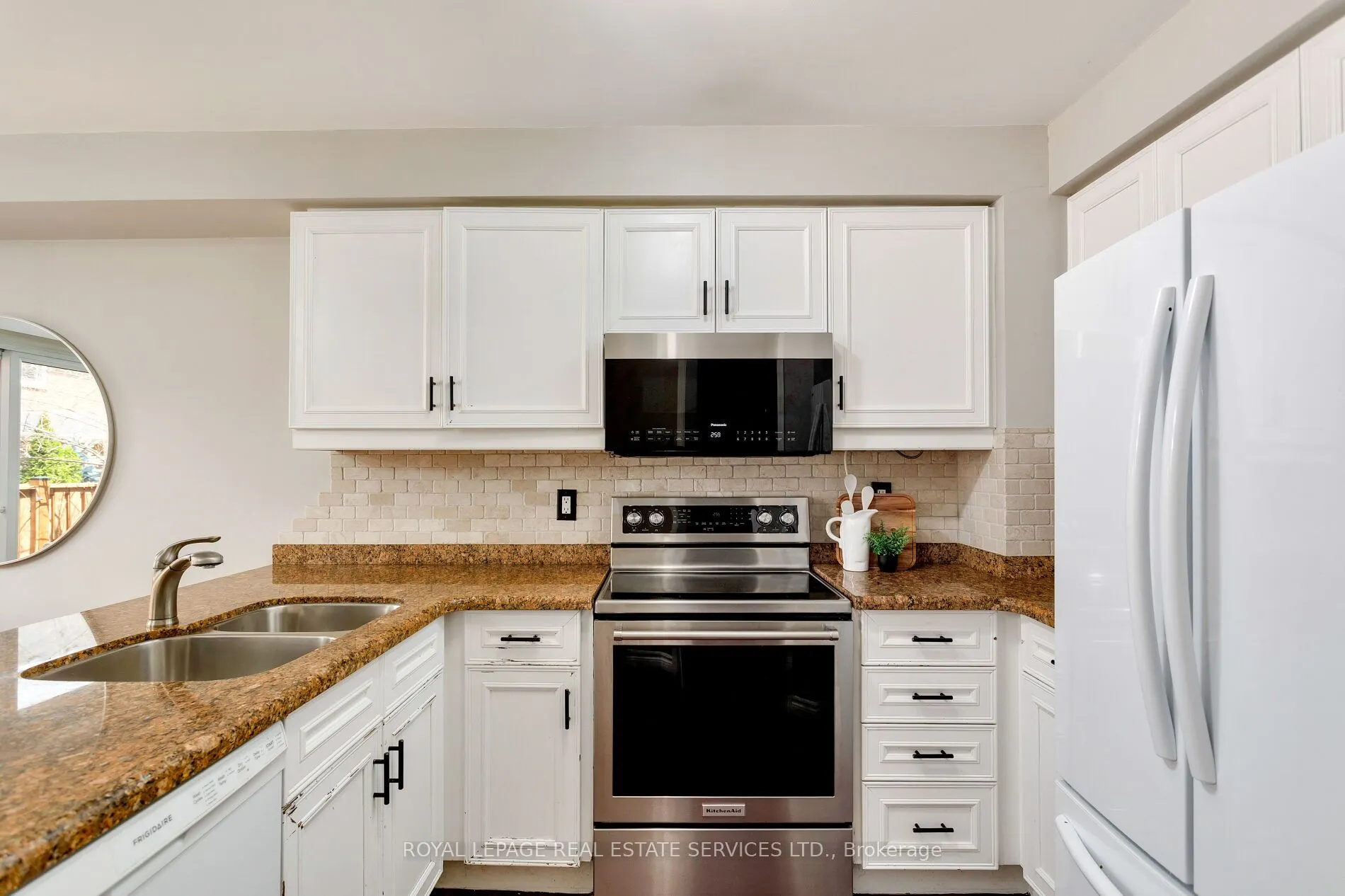 2006 Glenada Crescent #7