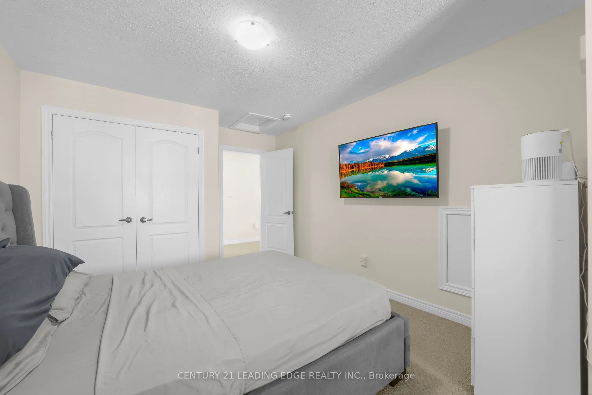 35 Lobelia Street #4