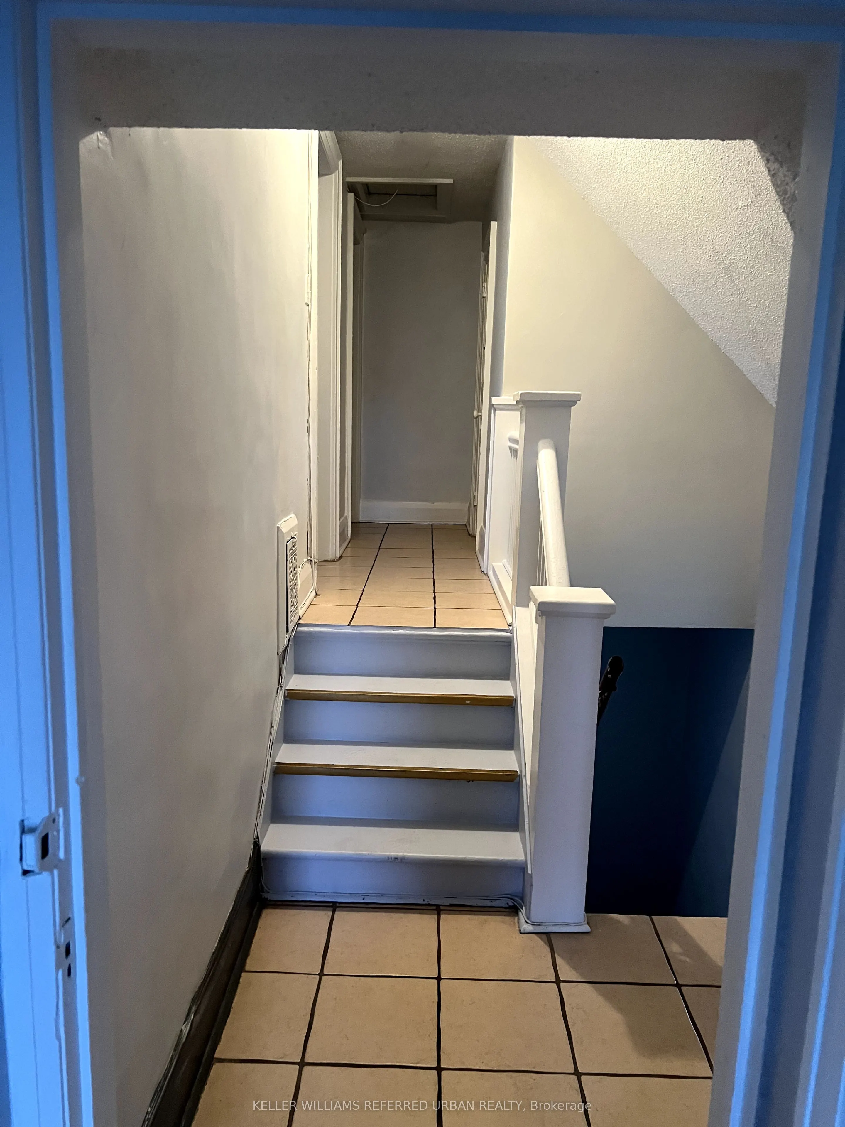 225 Rosemount Avenue, #Third Floor