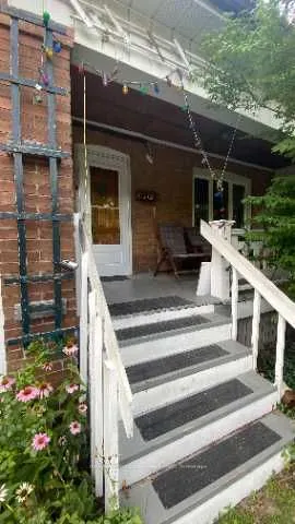 115 Brookside Avenue