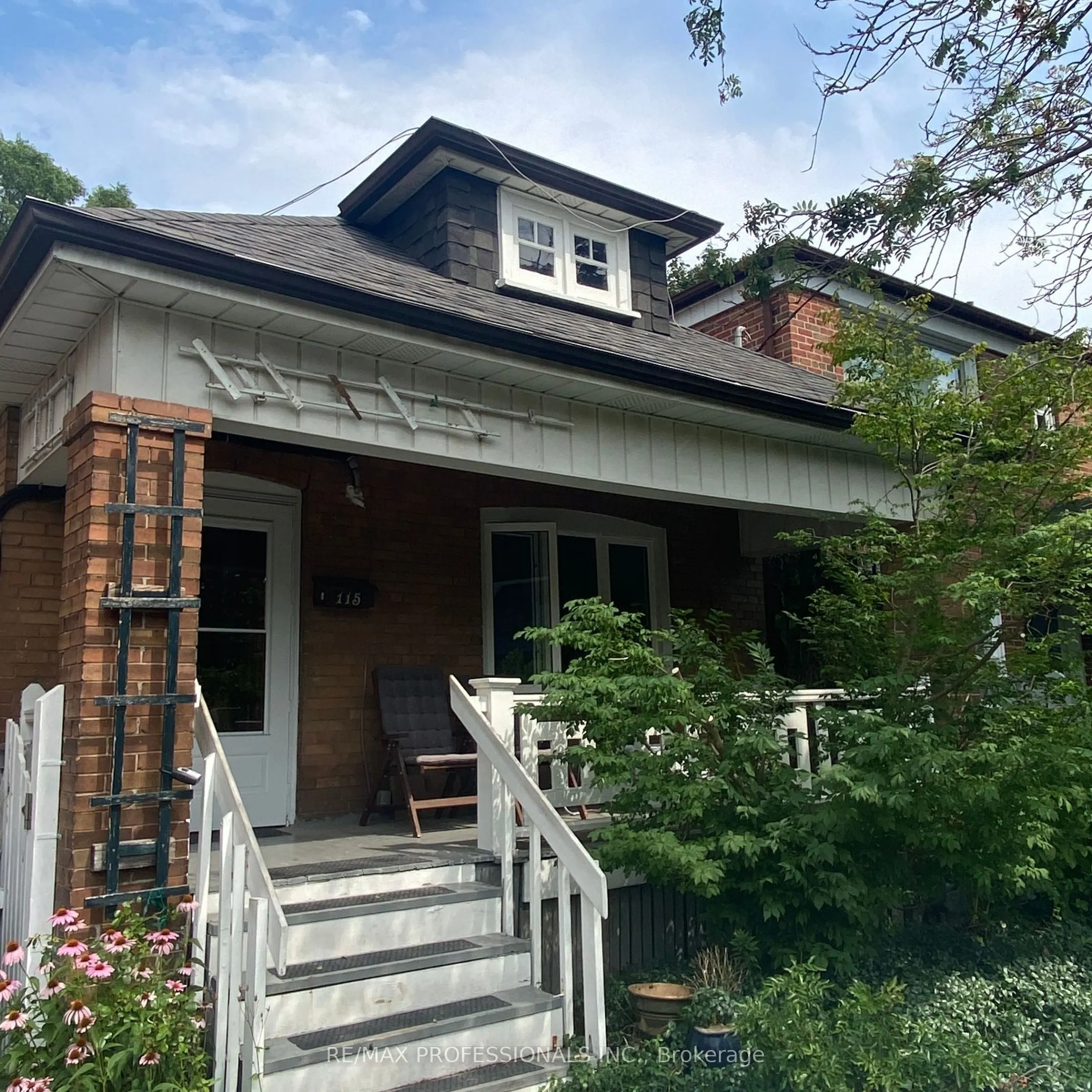 115 Brookside Avenue