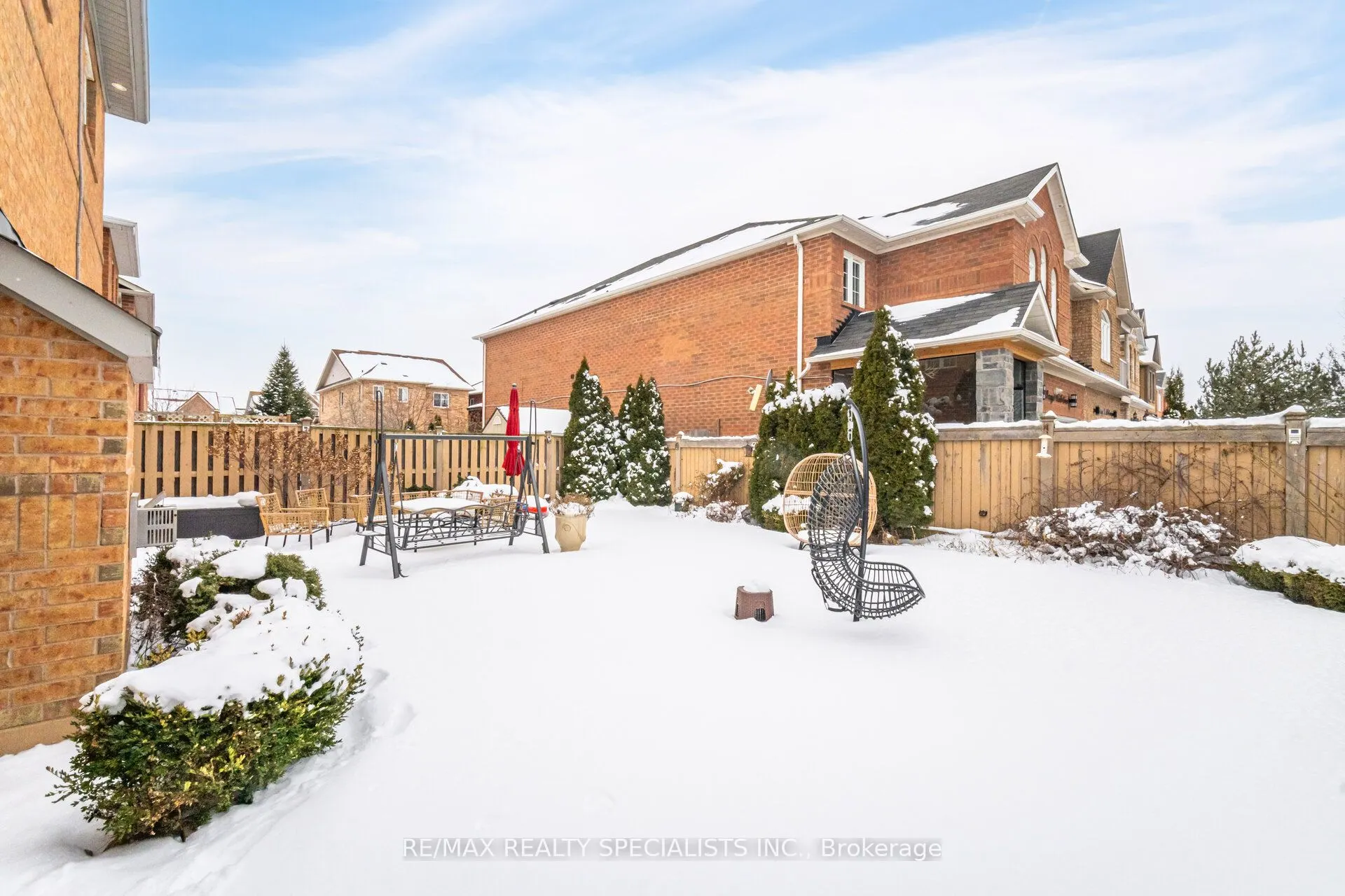 491 Orange Walk Crescent