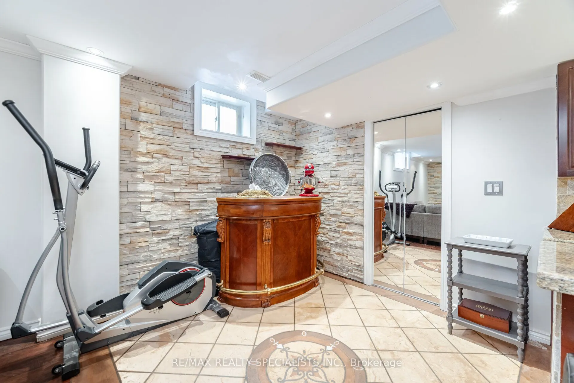 491 Orange Walk Crescent