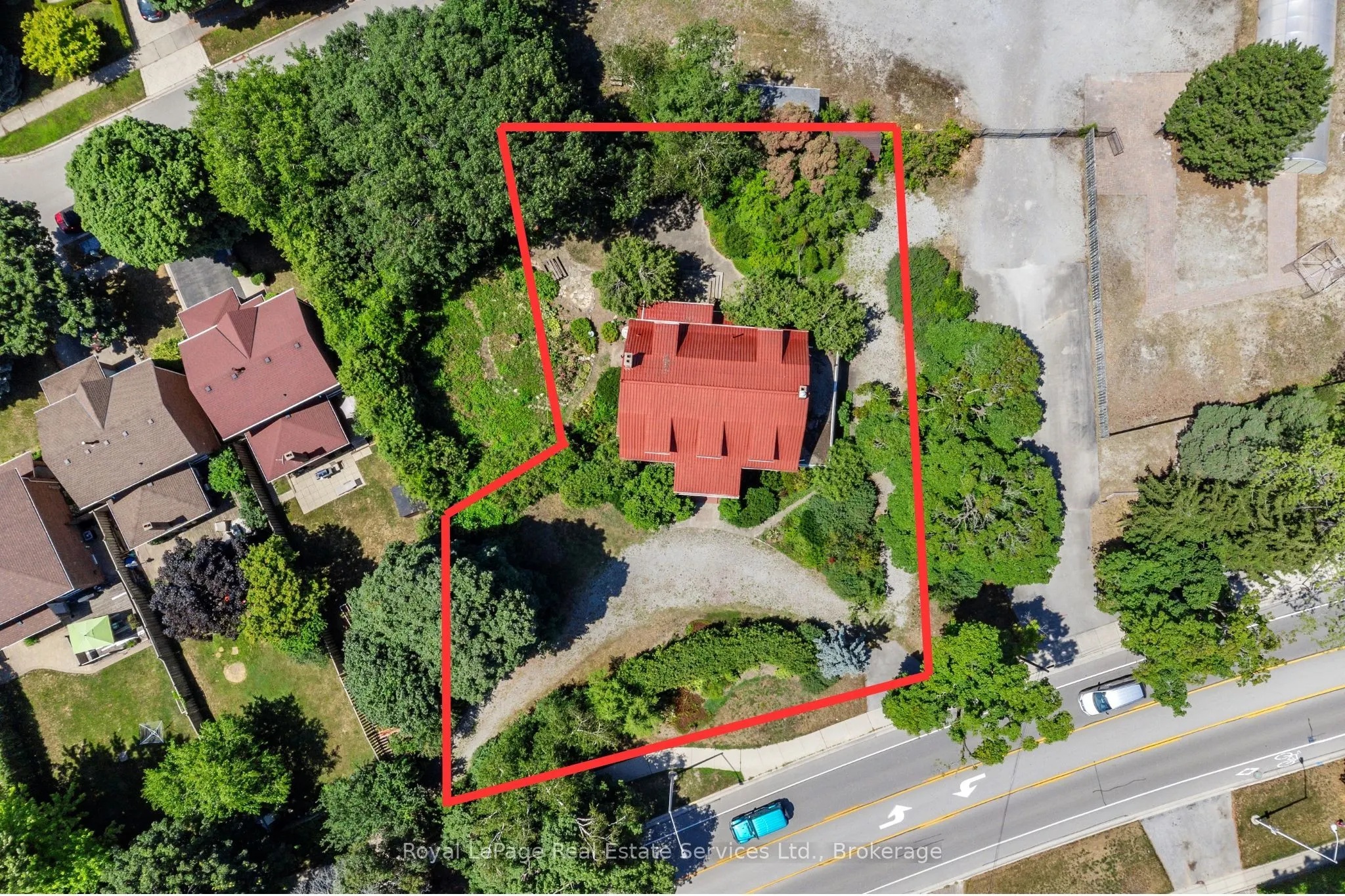3175 Lakeshore Road W