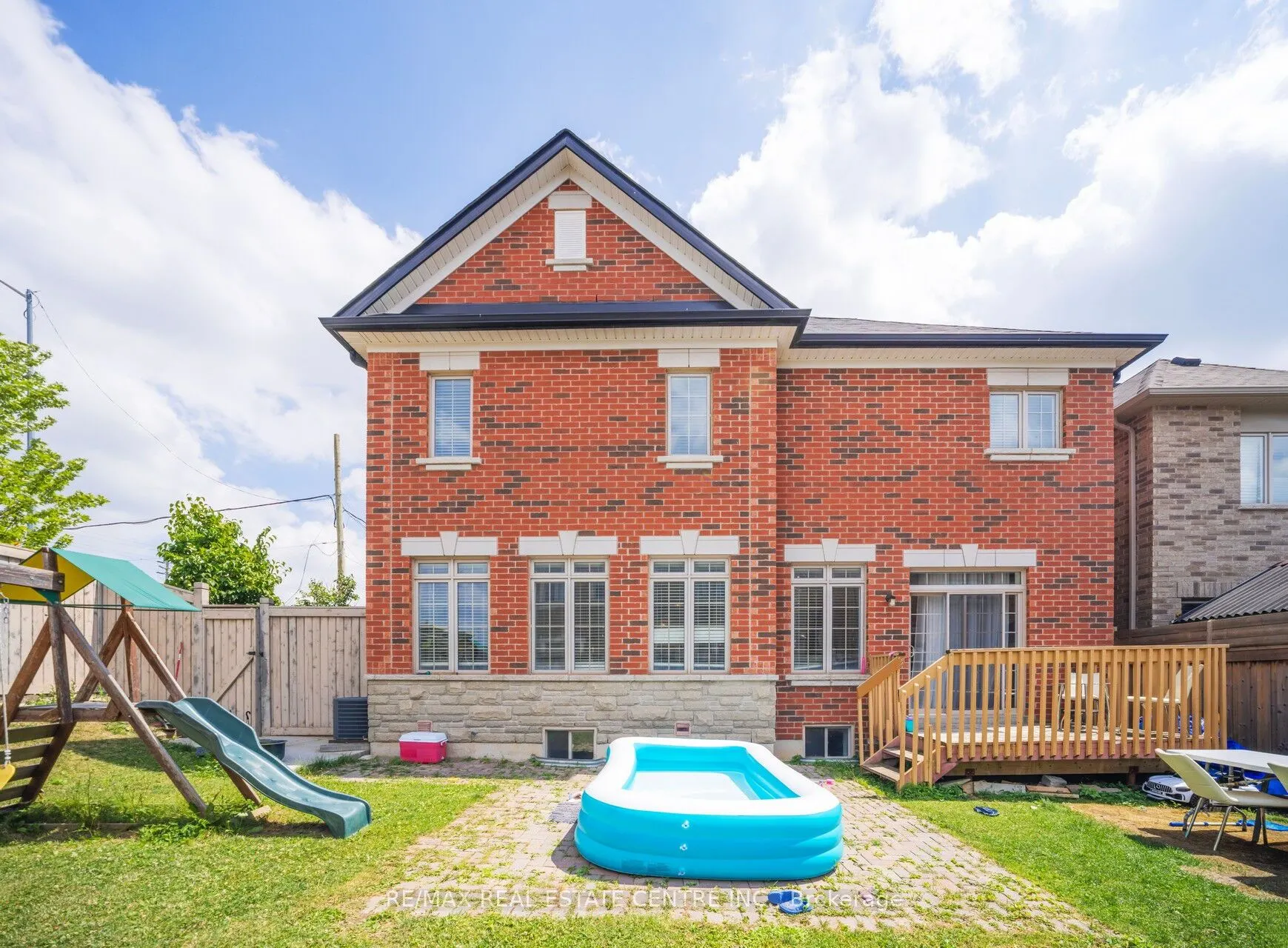 180 Bonnie Braes Drive