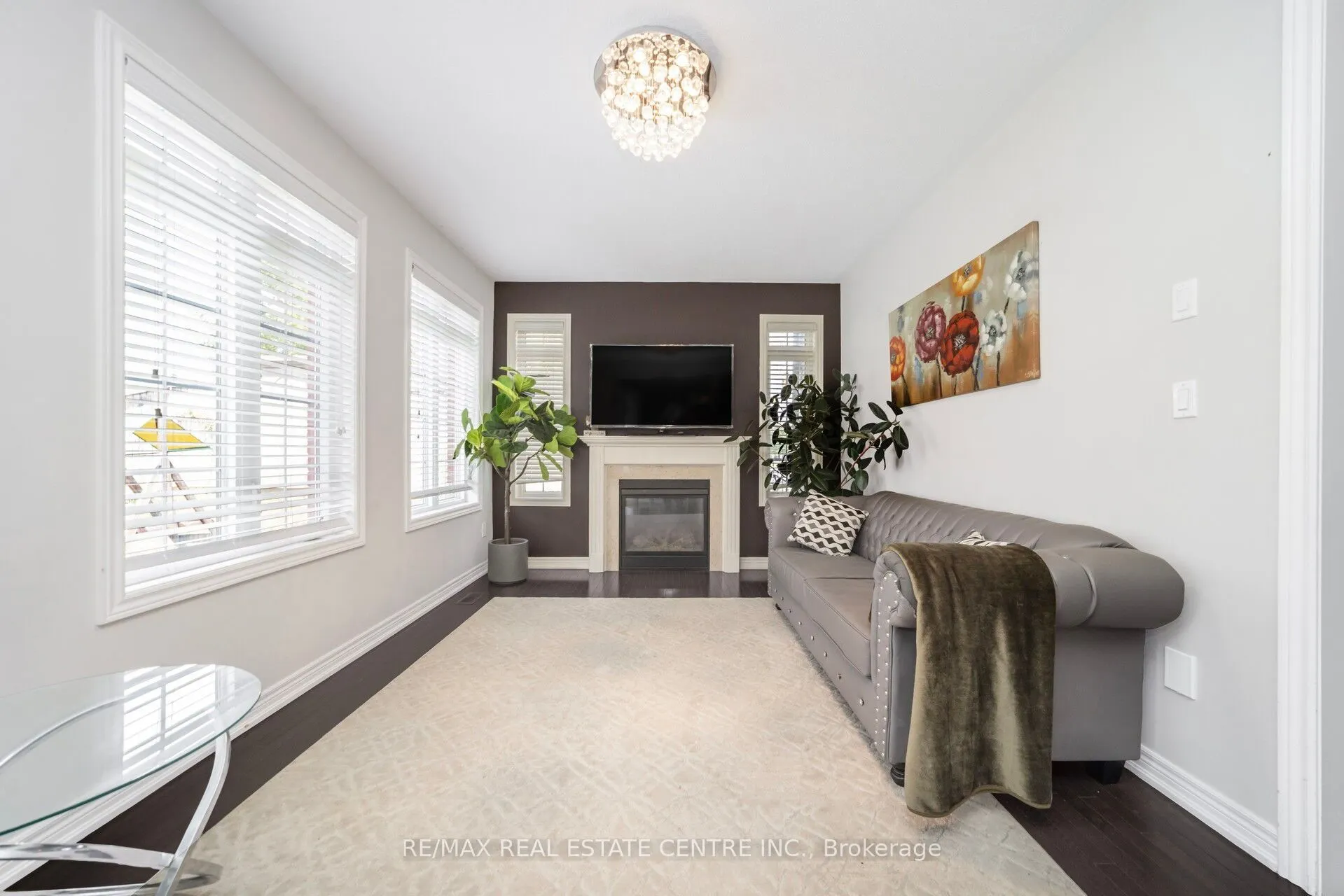 180 Bonnie Braes Drive