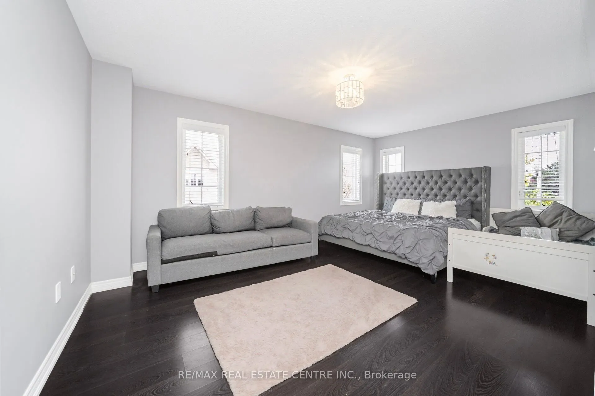 180 Bonnie Braes Drive
