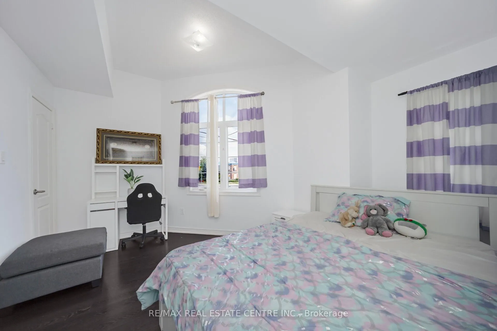 180 Bonnie Braes Drive