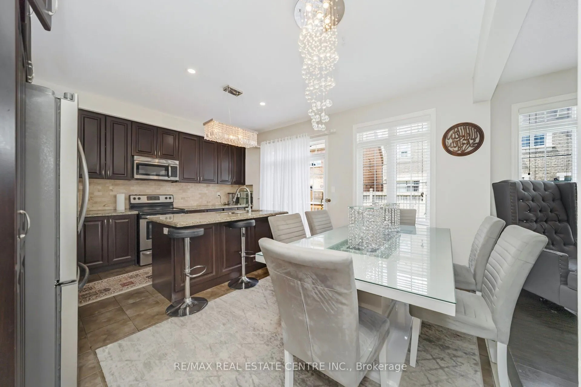 180 Bonnie Braes Drive