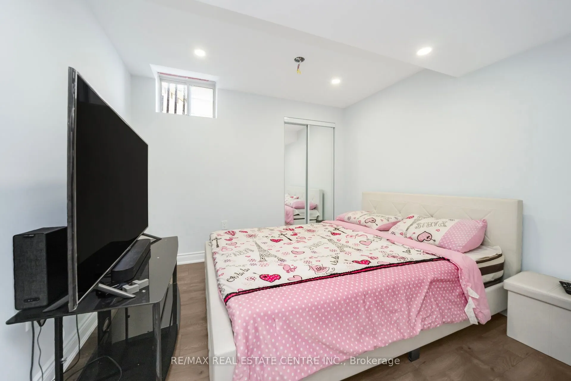 180 Bonnie Braes Drive