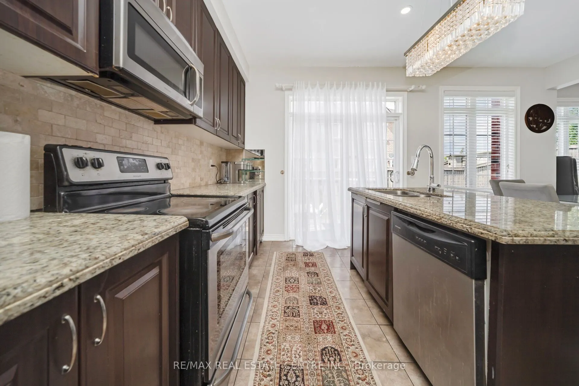 180 Bonnie Braes Drive