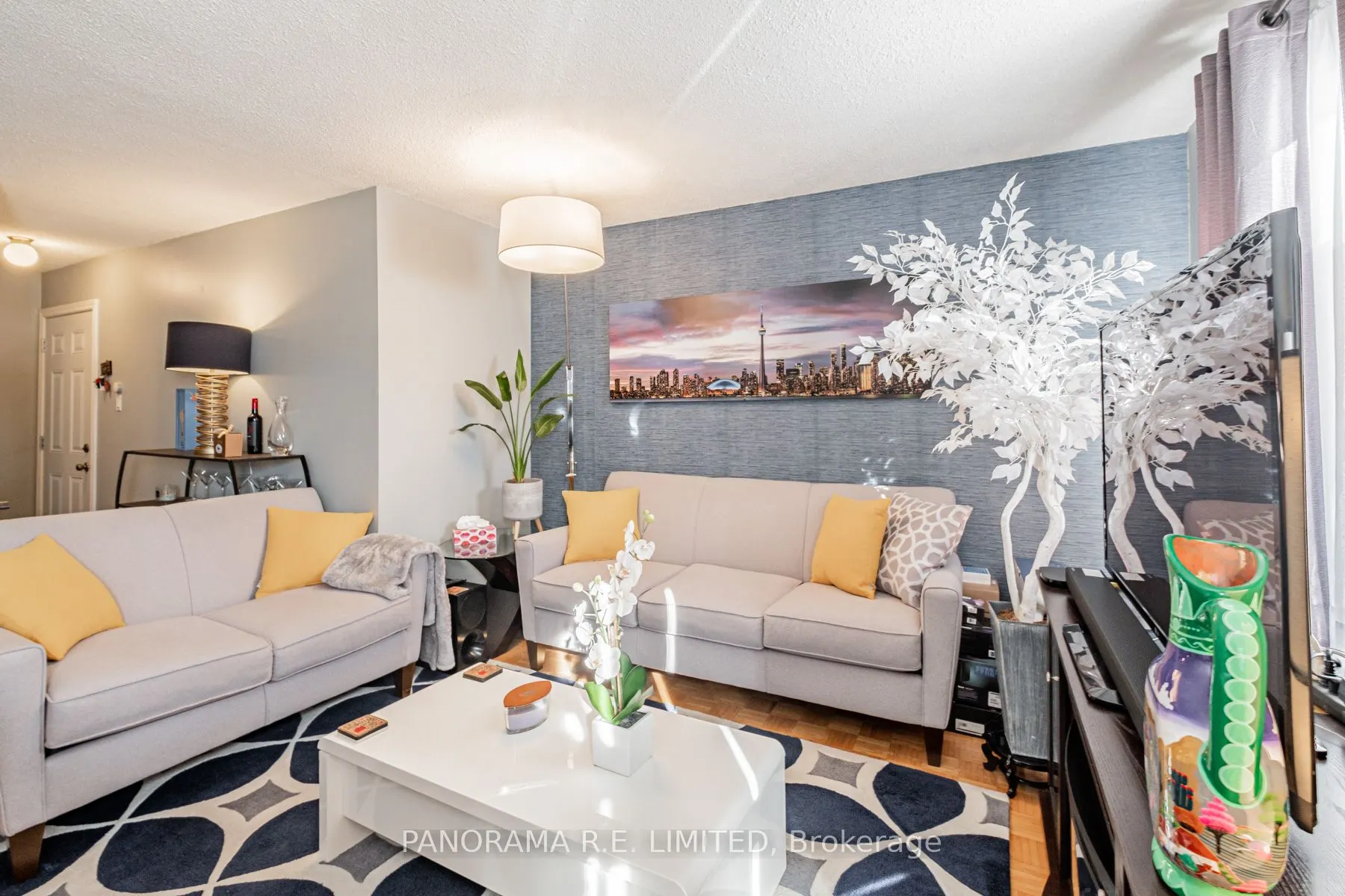 3814A Bloor Street W, #1