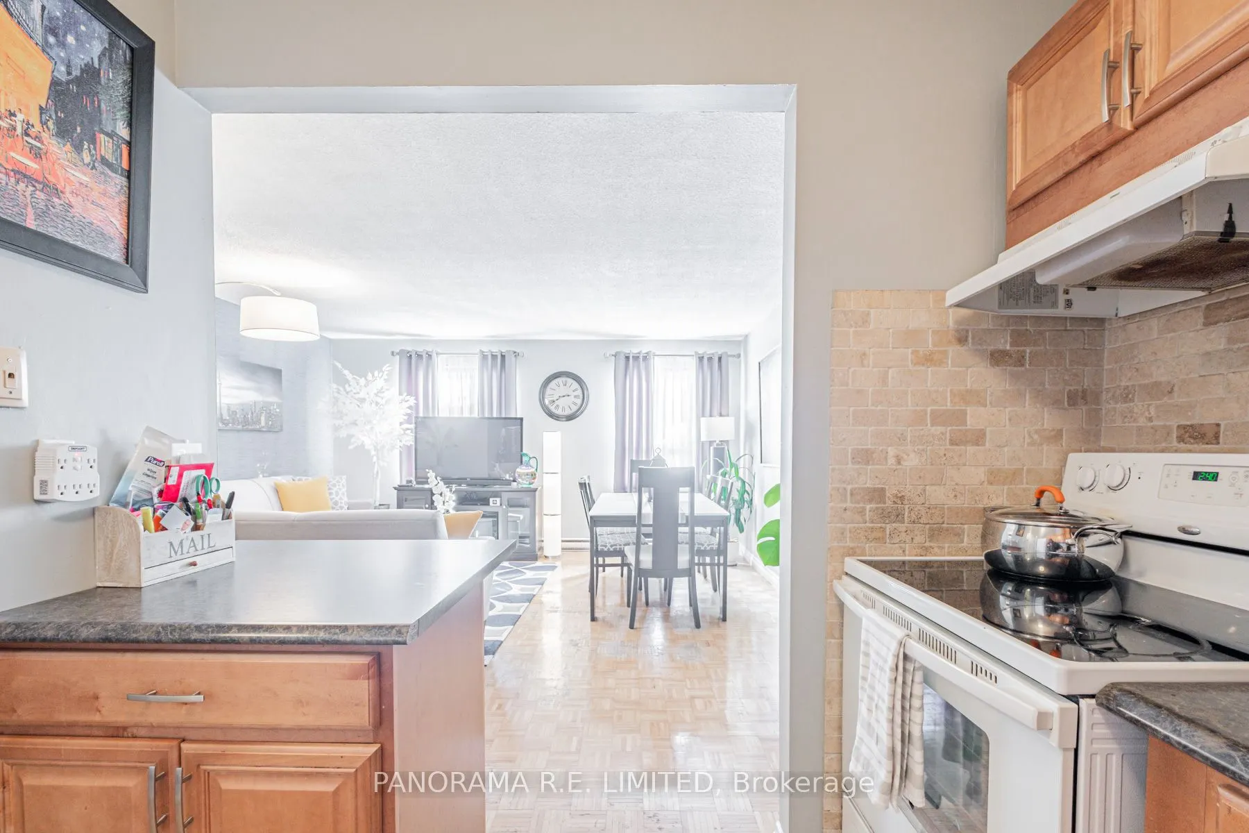 3814A Bloor Street W, #1