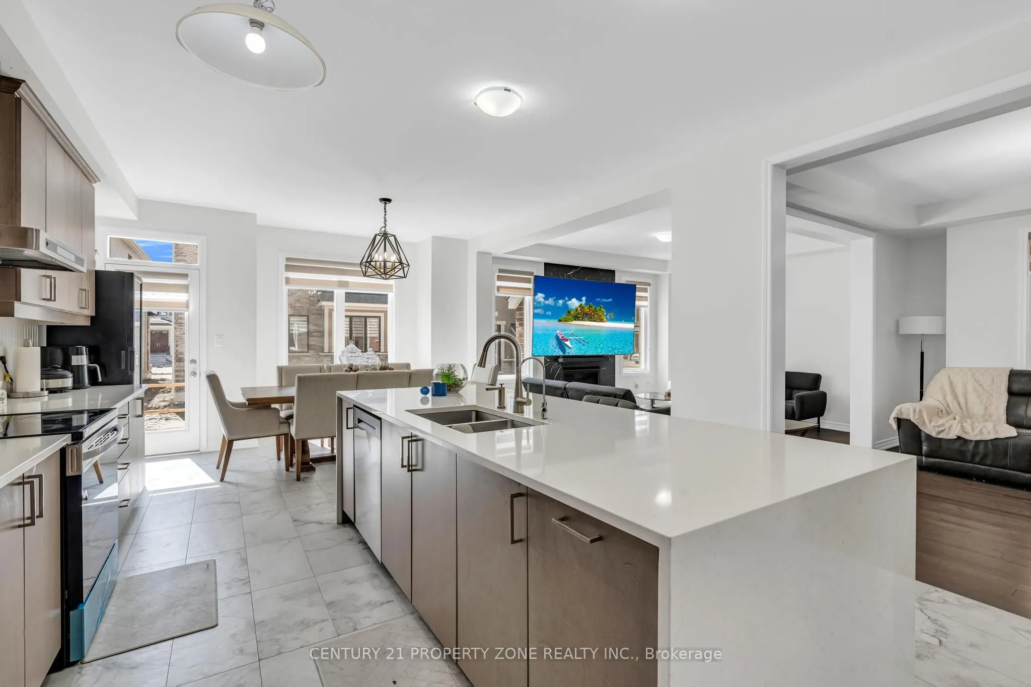 18 Cloudberry Street