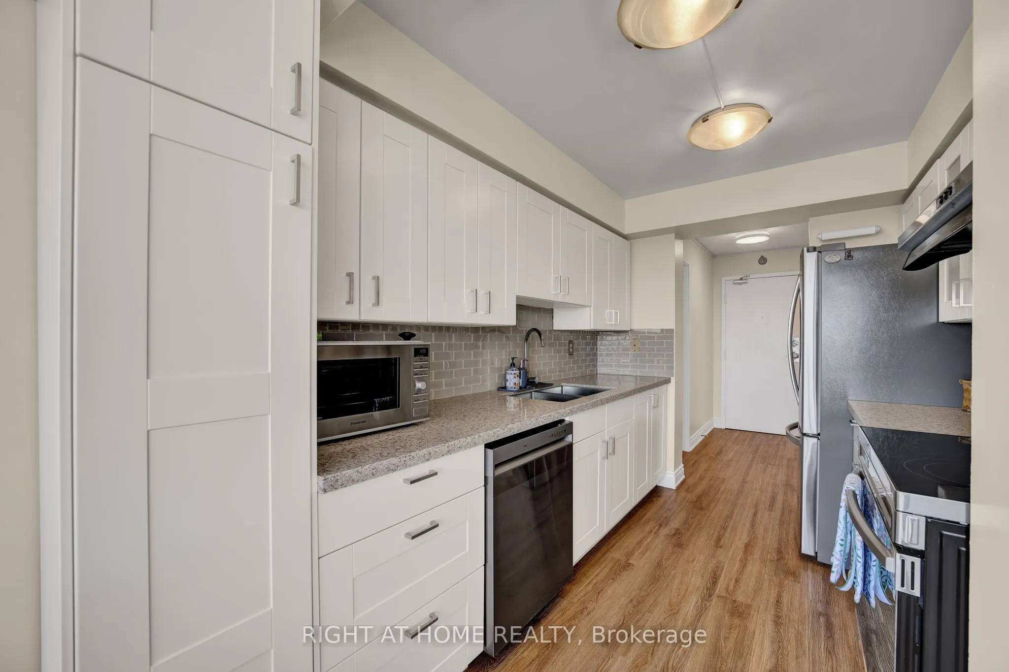 700 Constellation Drive, #1805
