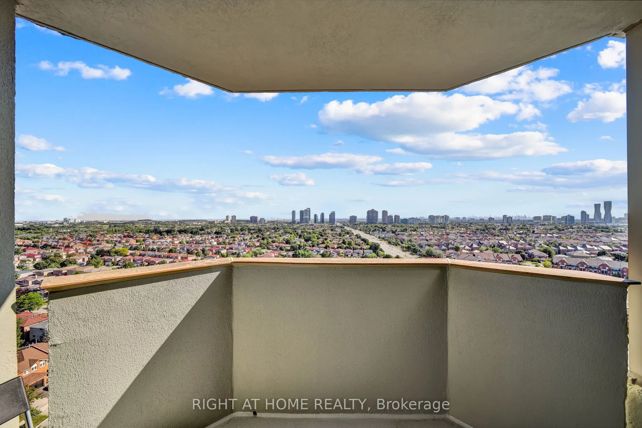 700 Constellation Drive, #1805