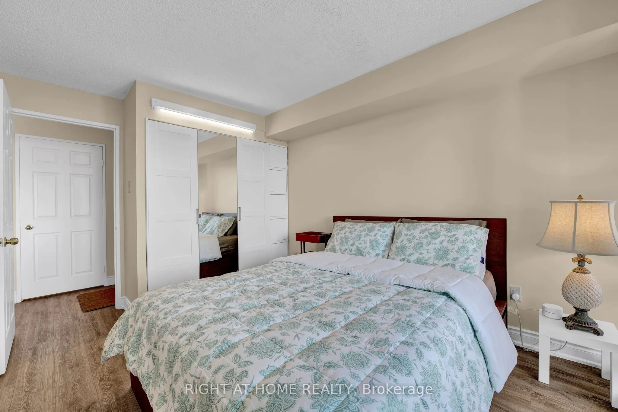700 Constellation Drive, #1805