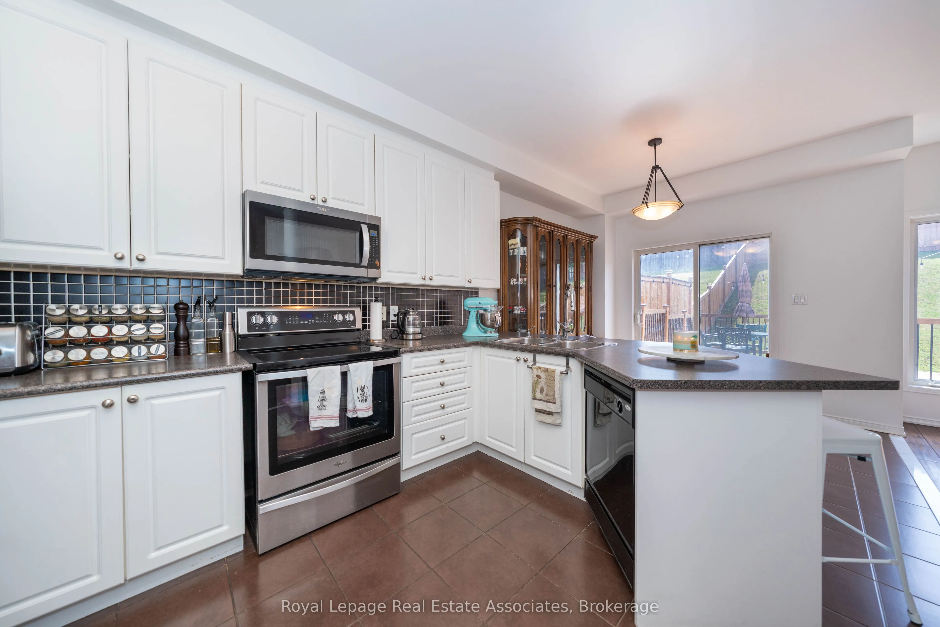 1274 Cartmer Way