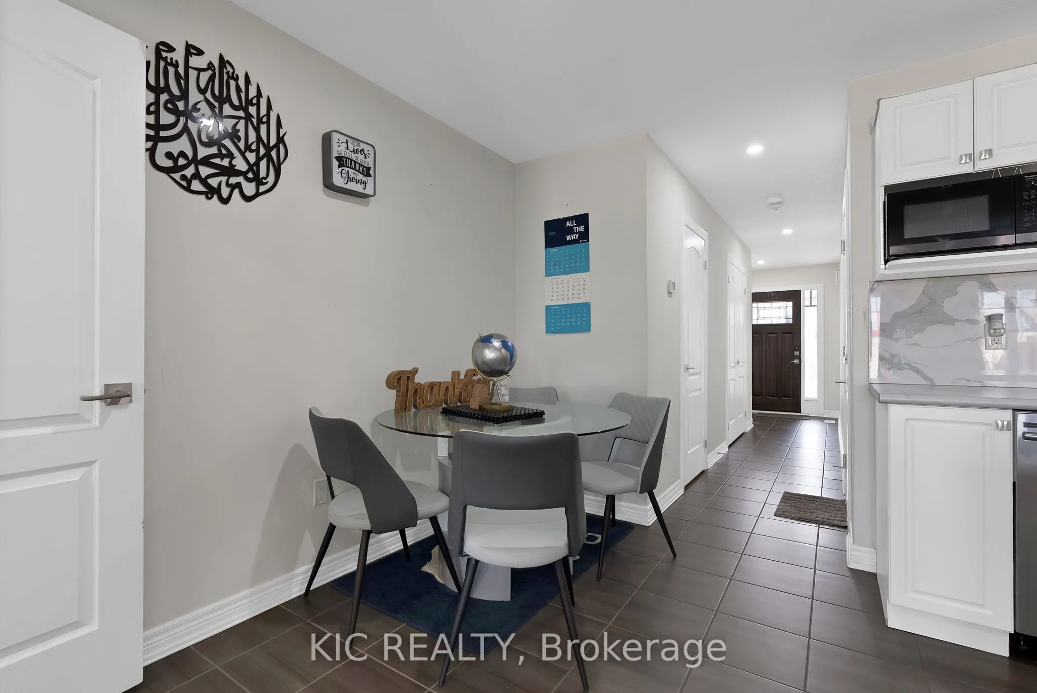 11 Winterton Court