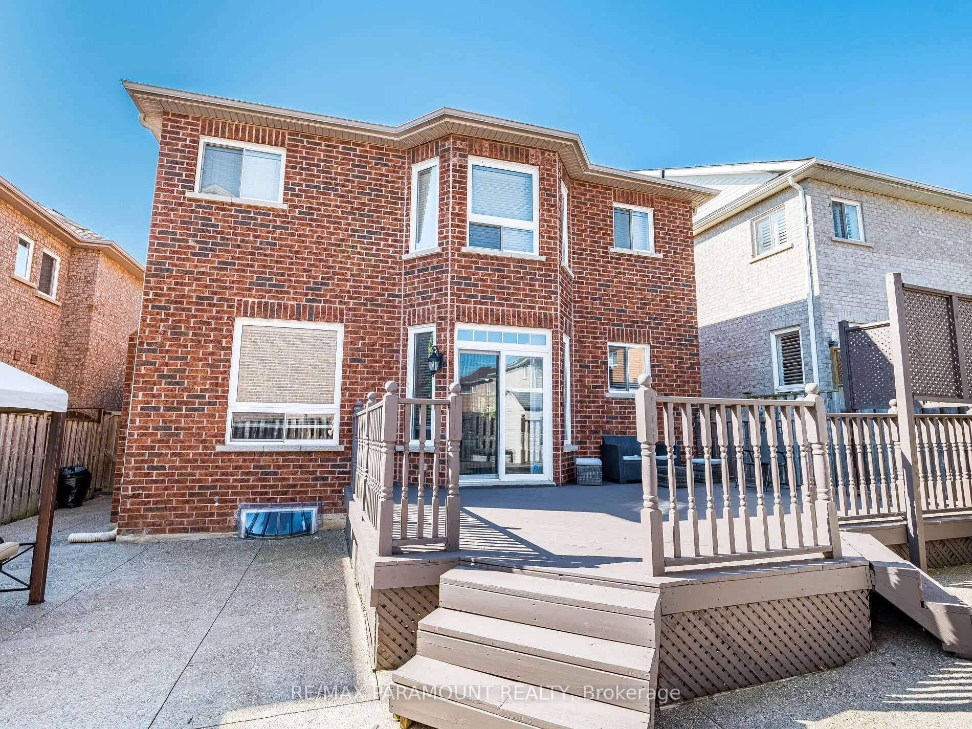 42 Outlook Avenue