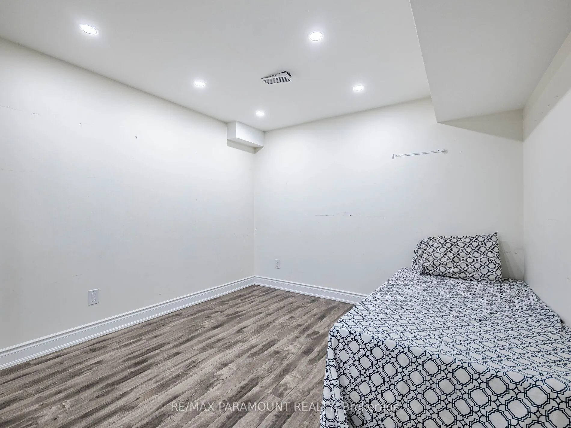 42 Outlook Avenue