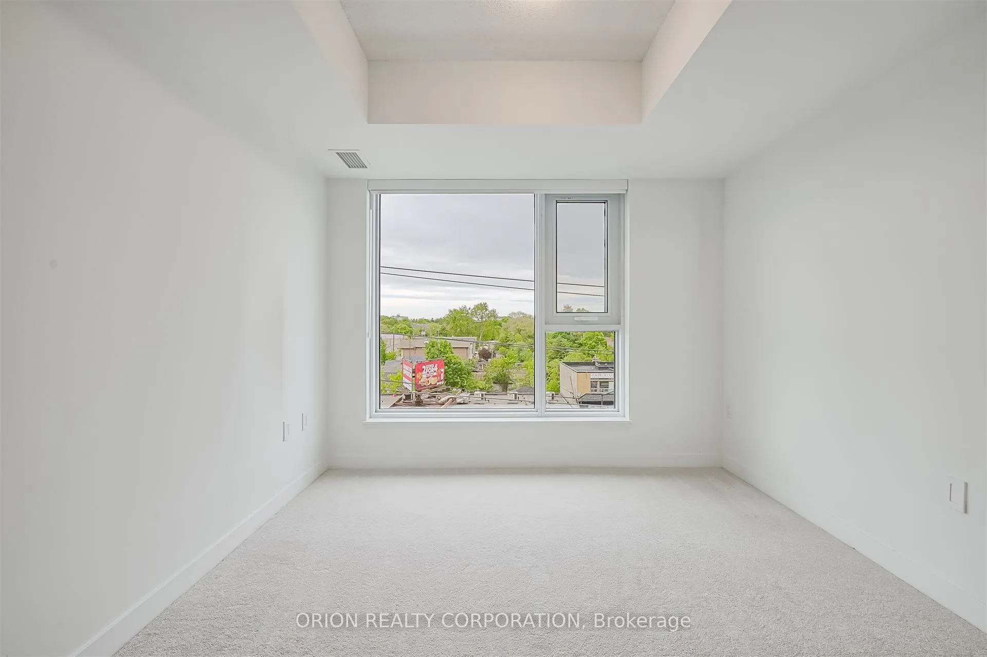 556 Marlee Avenue, #517