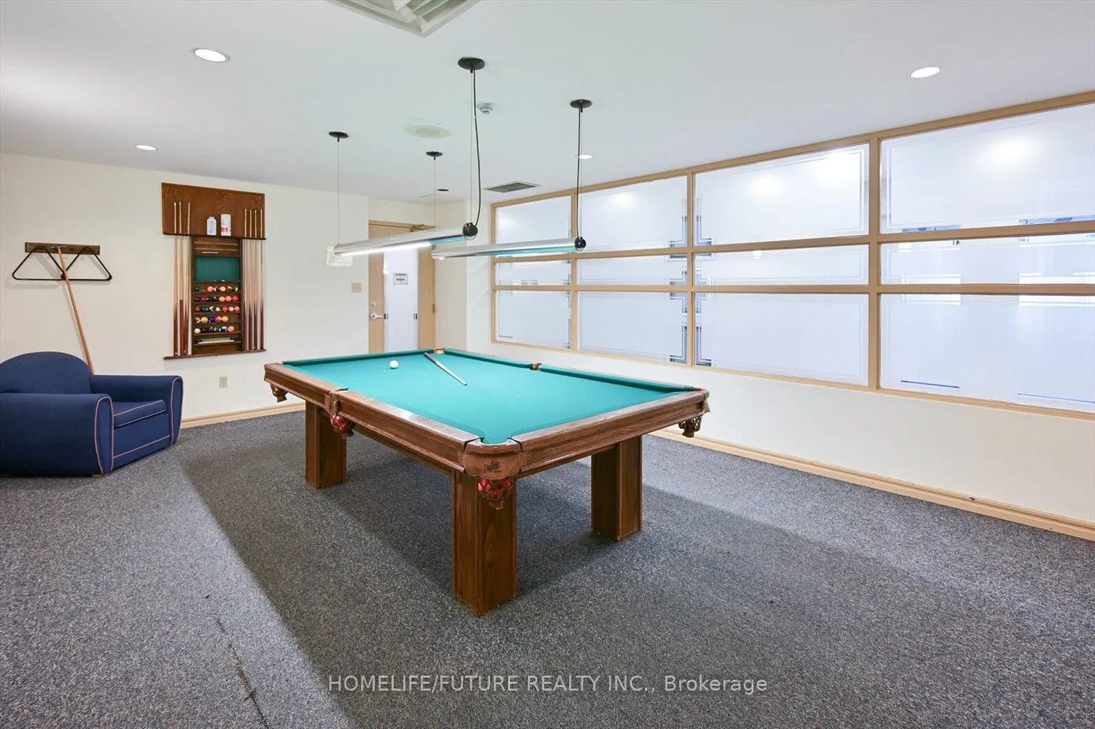 12 Laurelcrest Street, #1004