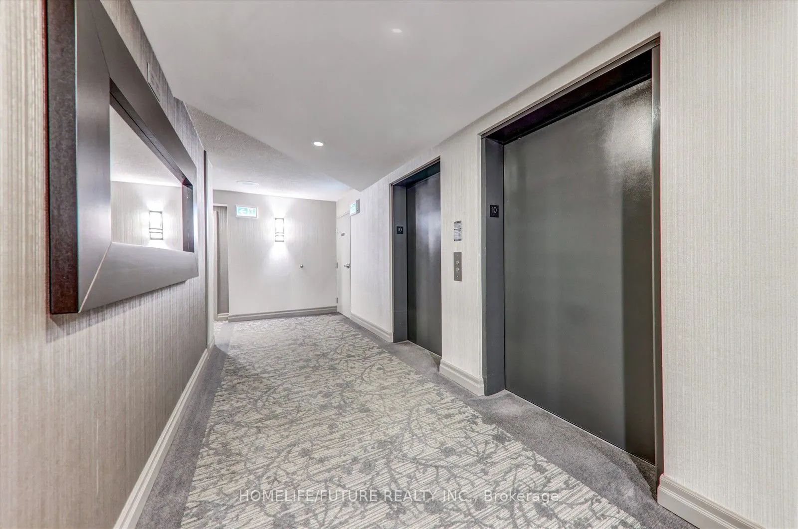 12 Laurelcrest Street, #1004