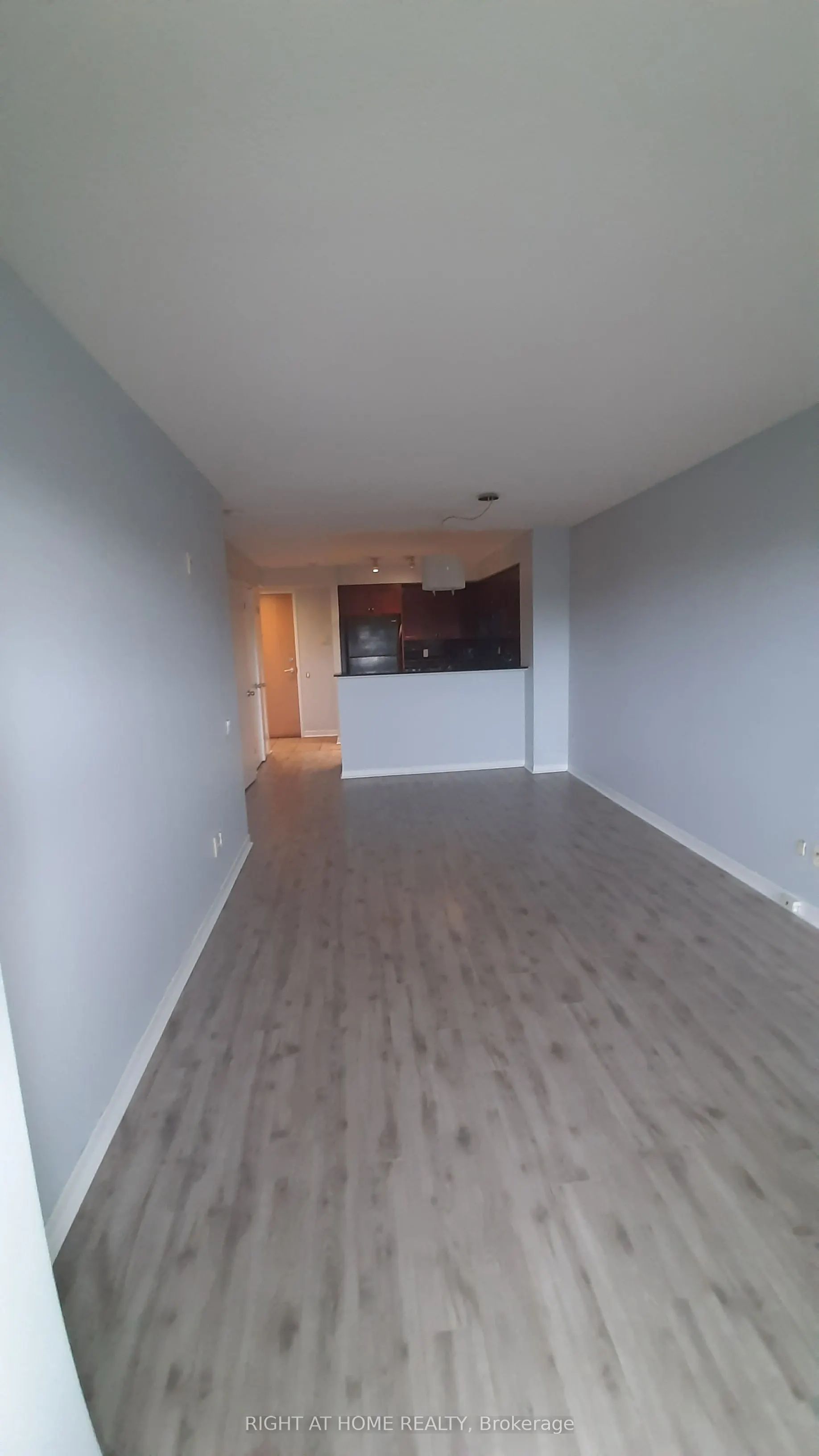 1040 The Queensway, #205