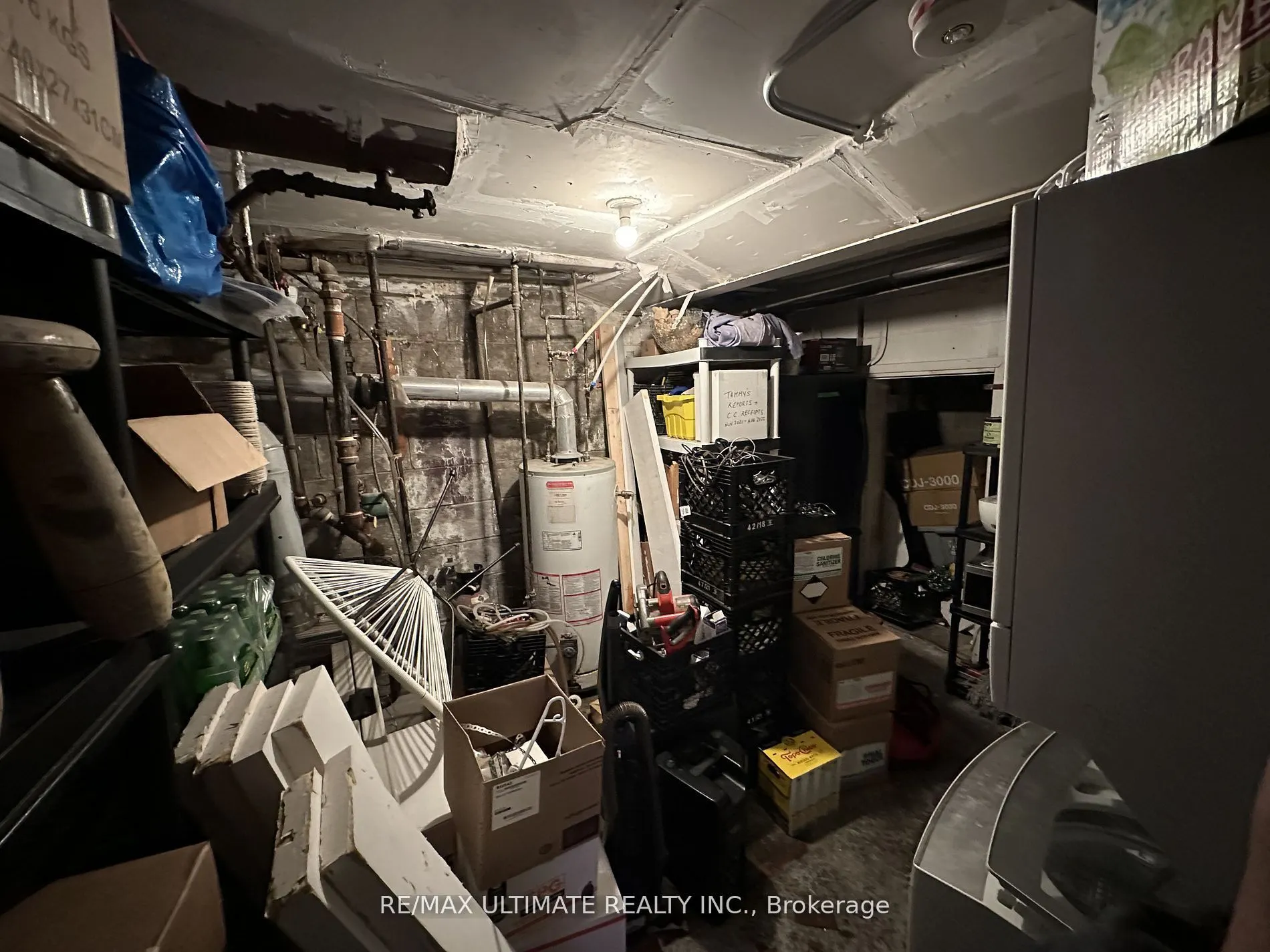1662 Queen Street W