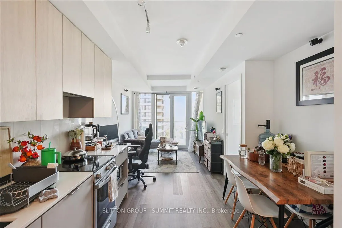 3883 Quartz Road, #1005