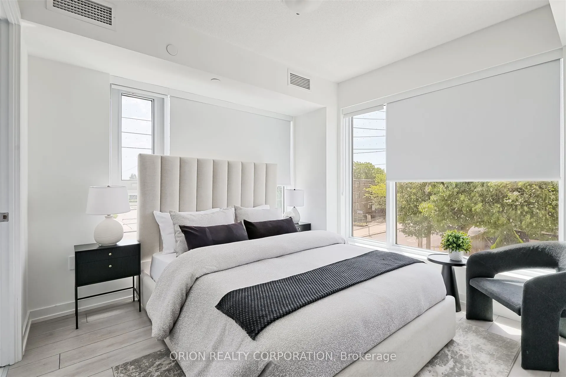 556 Marlee Avenue, #311
