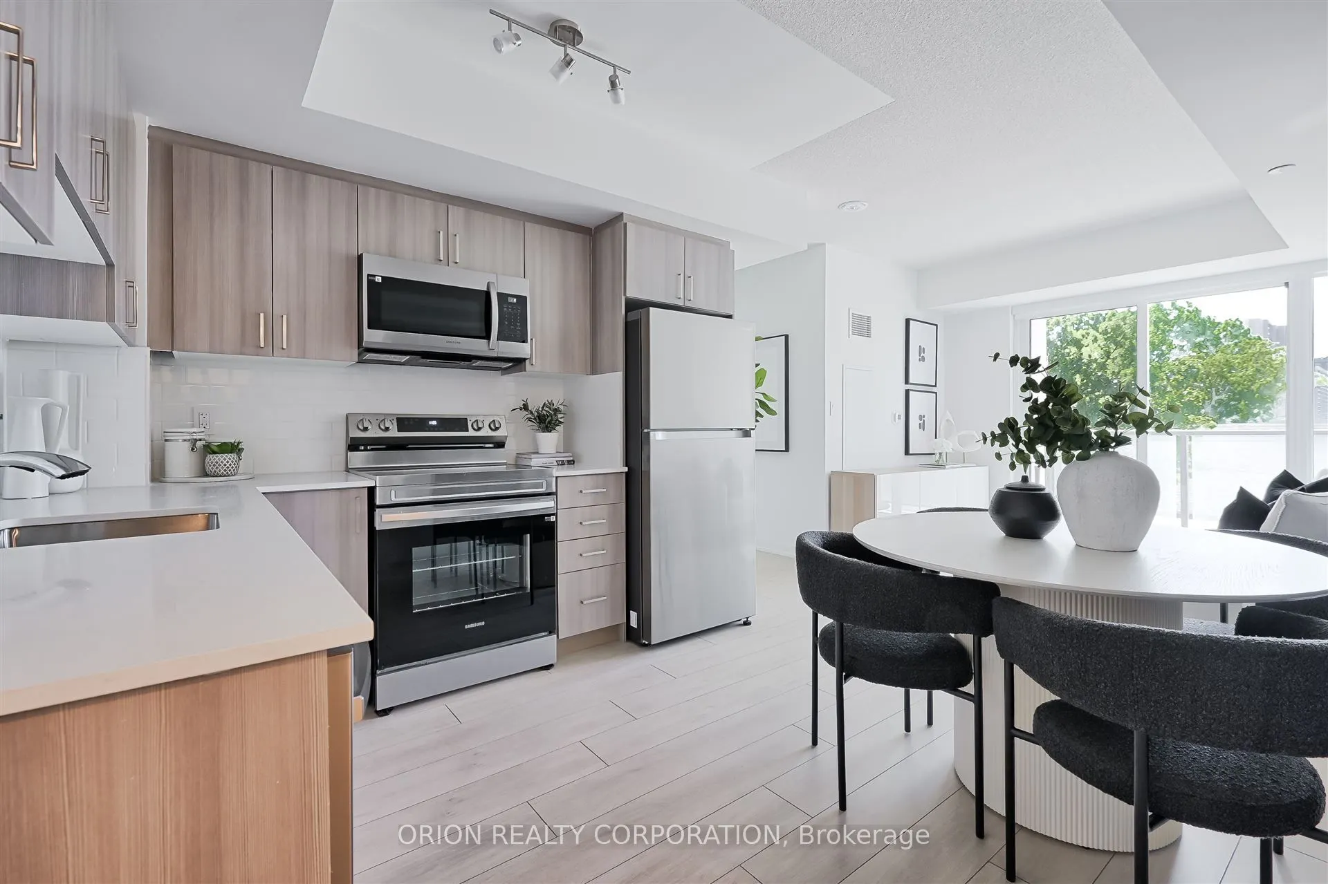 556 Marlee Avenue, #311