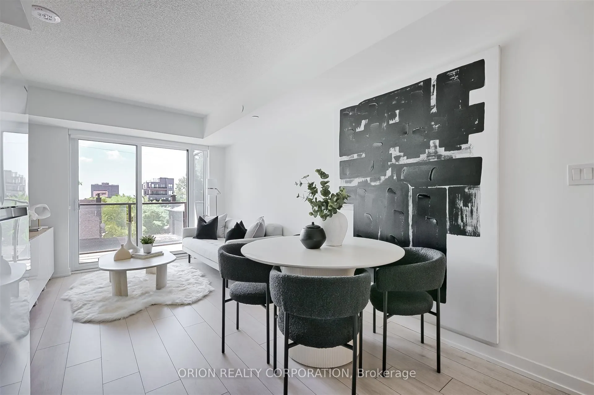 556 Marlee Avenue, #311
