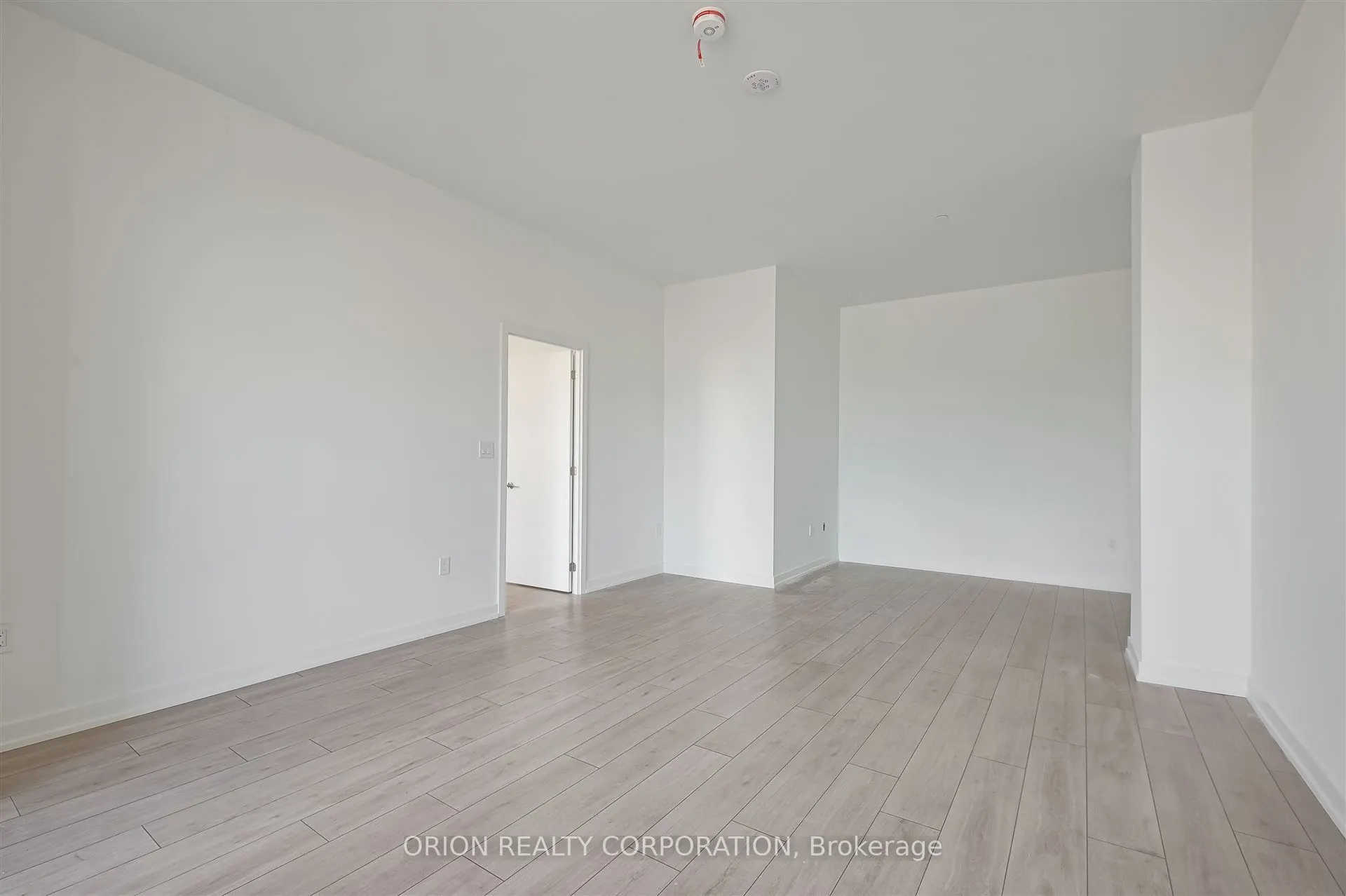 556 Marlee Avenue, #110