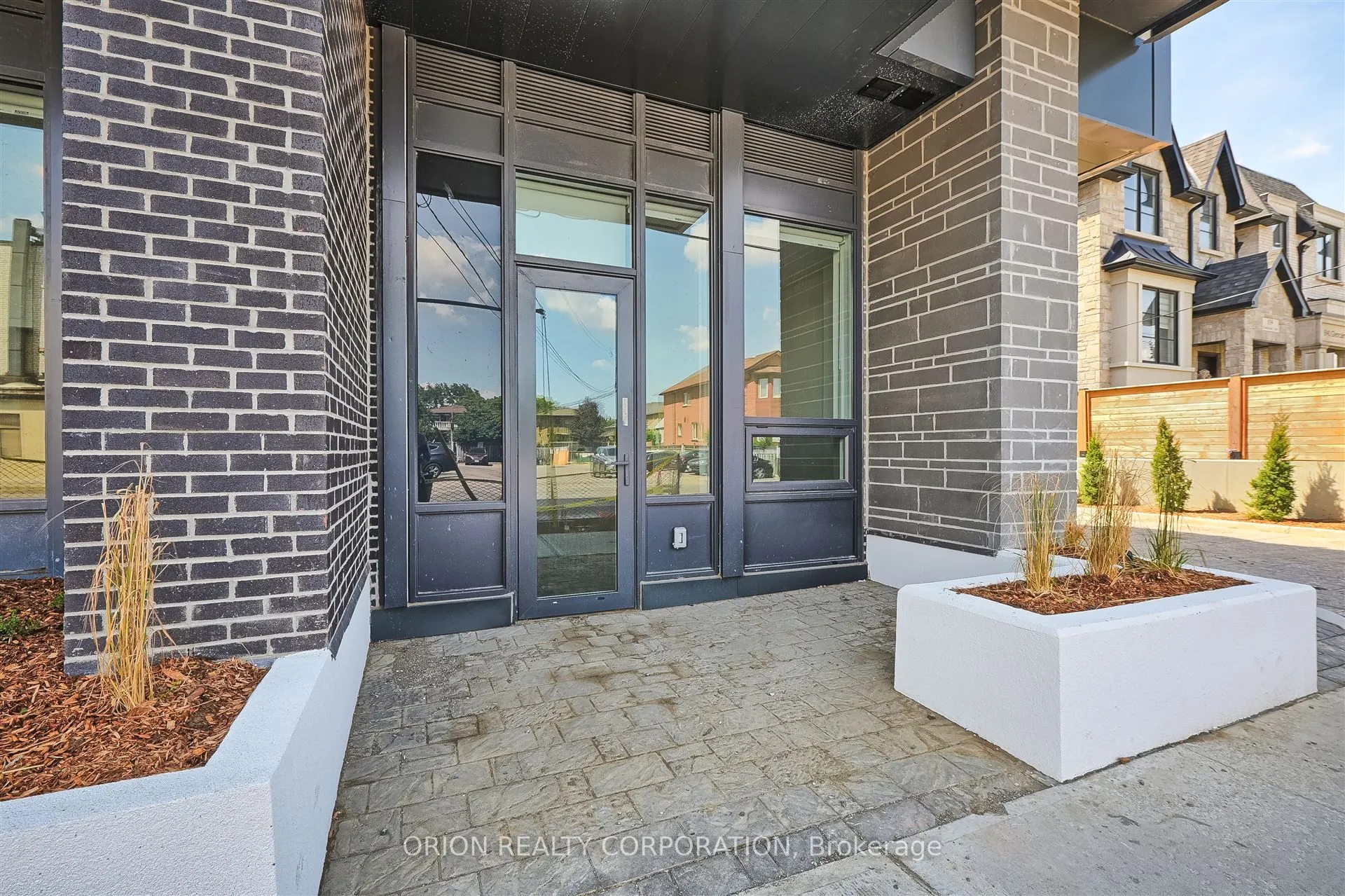 556 Marlee Avenue, #110