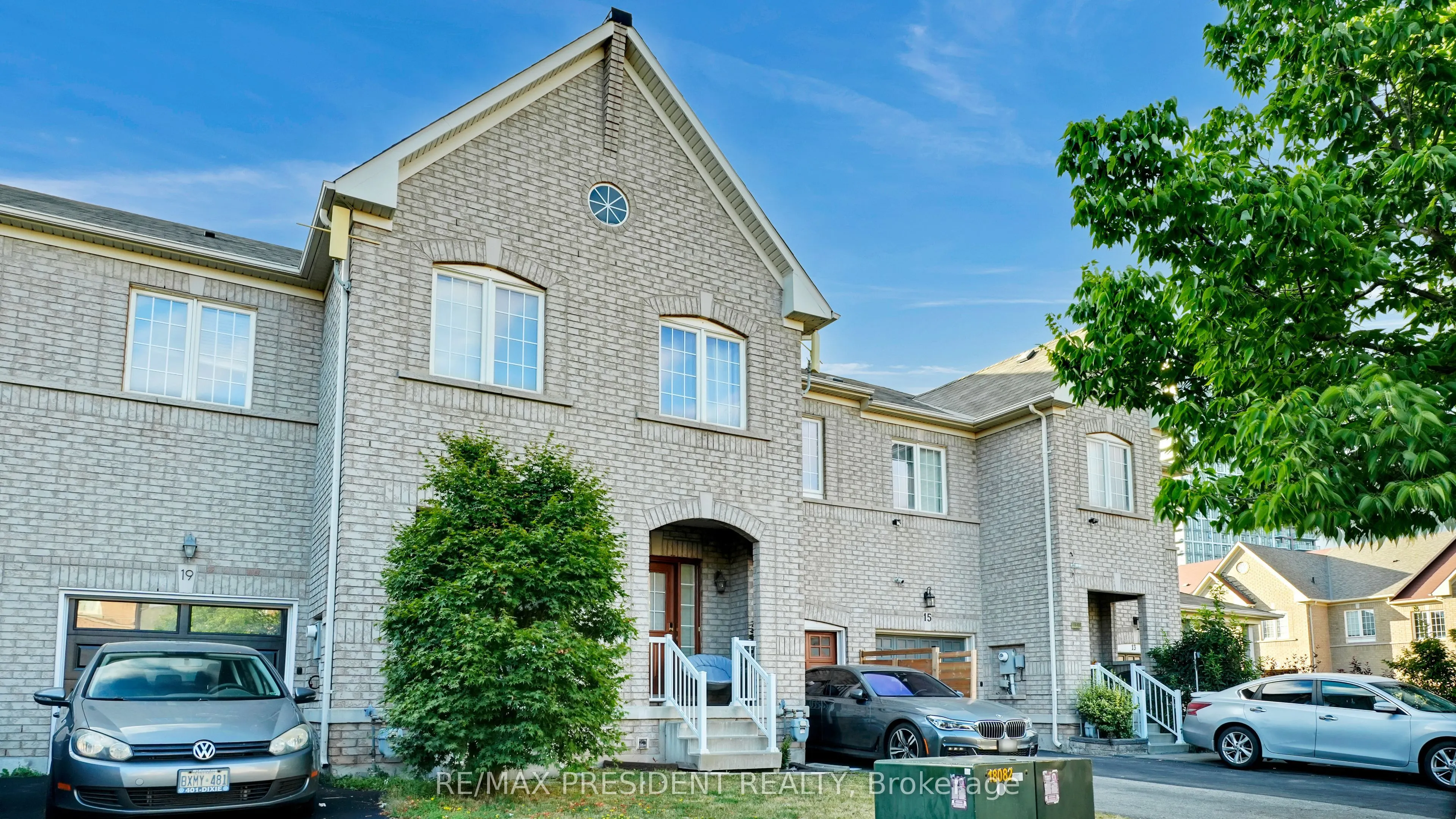 17 Frenchpark Circle