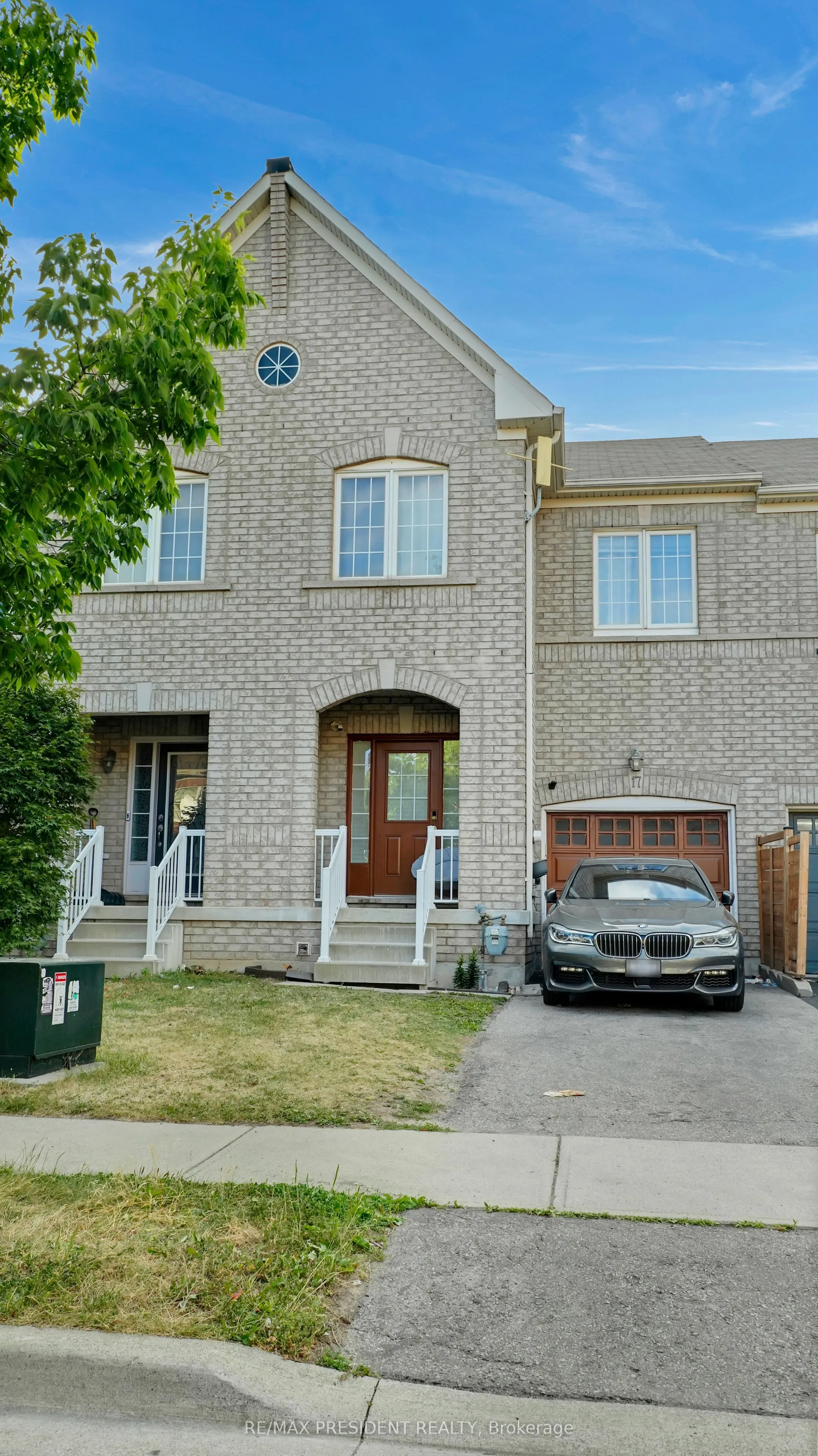 17 Frenchpark Circle